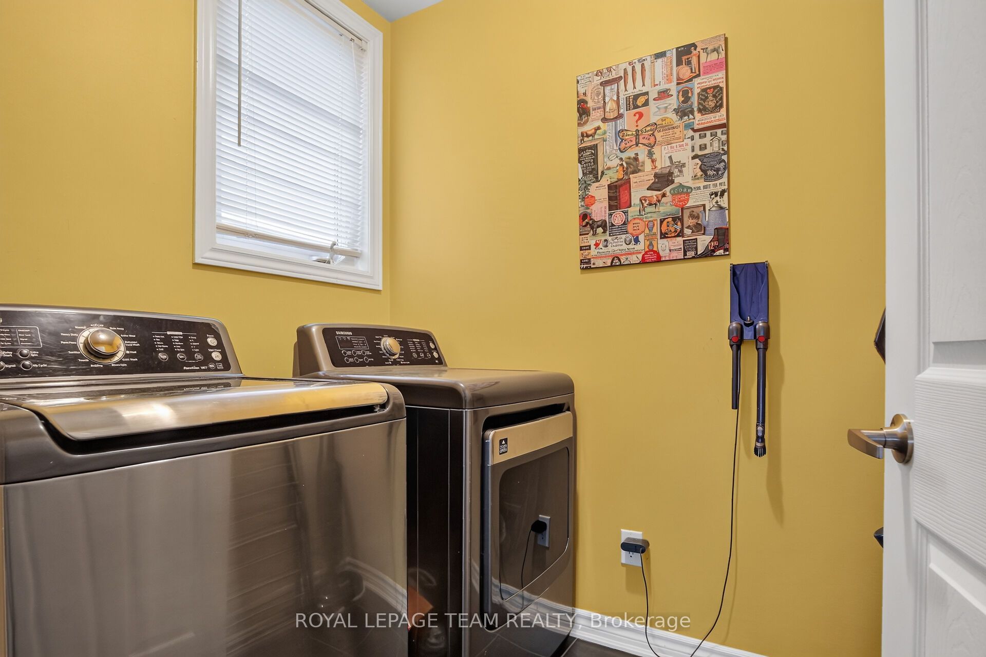 413 Brigatine Avenue Property Photo 5