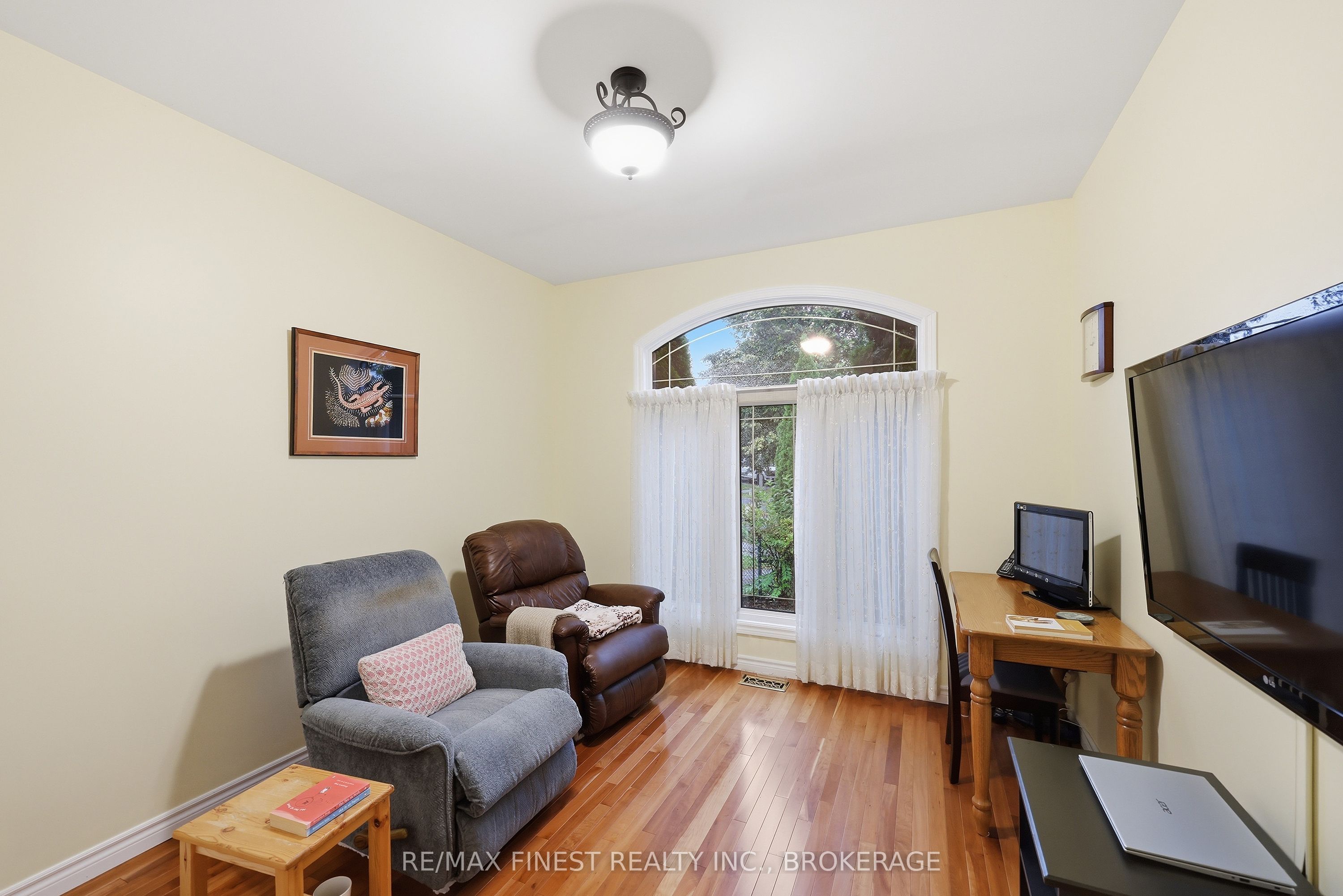 540 Monterey Court Property Photo 13