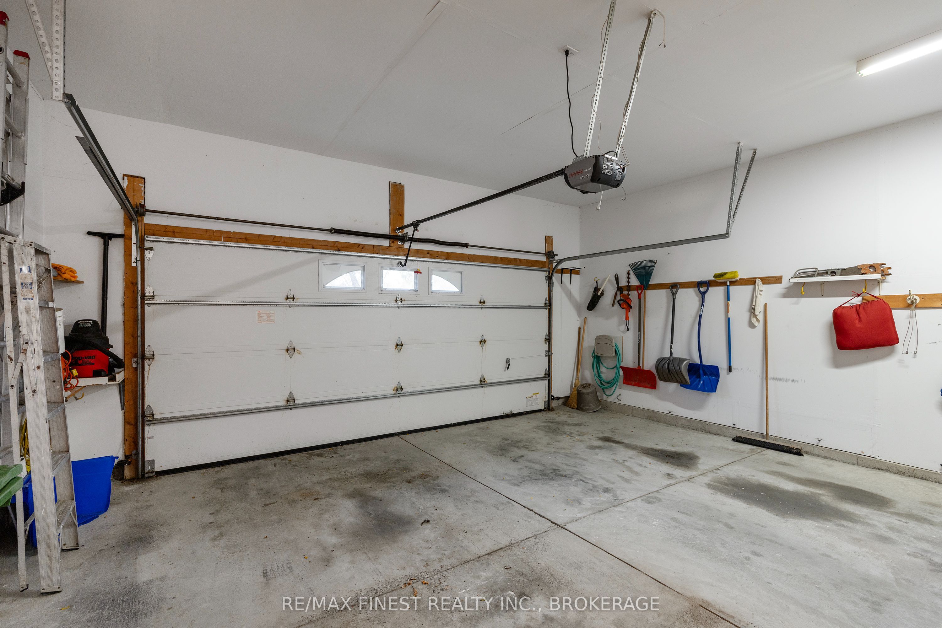 540 Monterey Court Property Photo 32