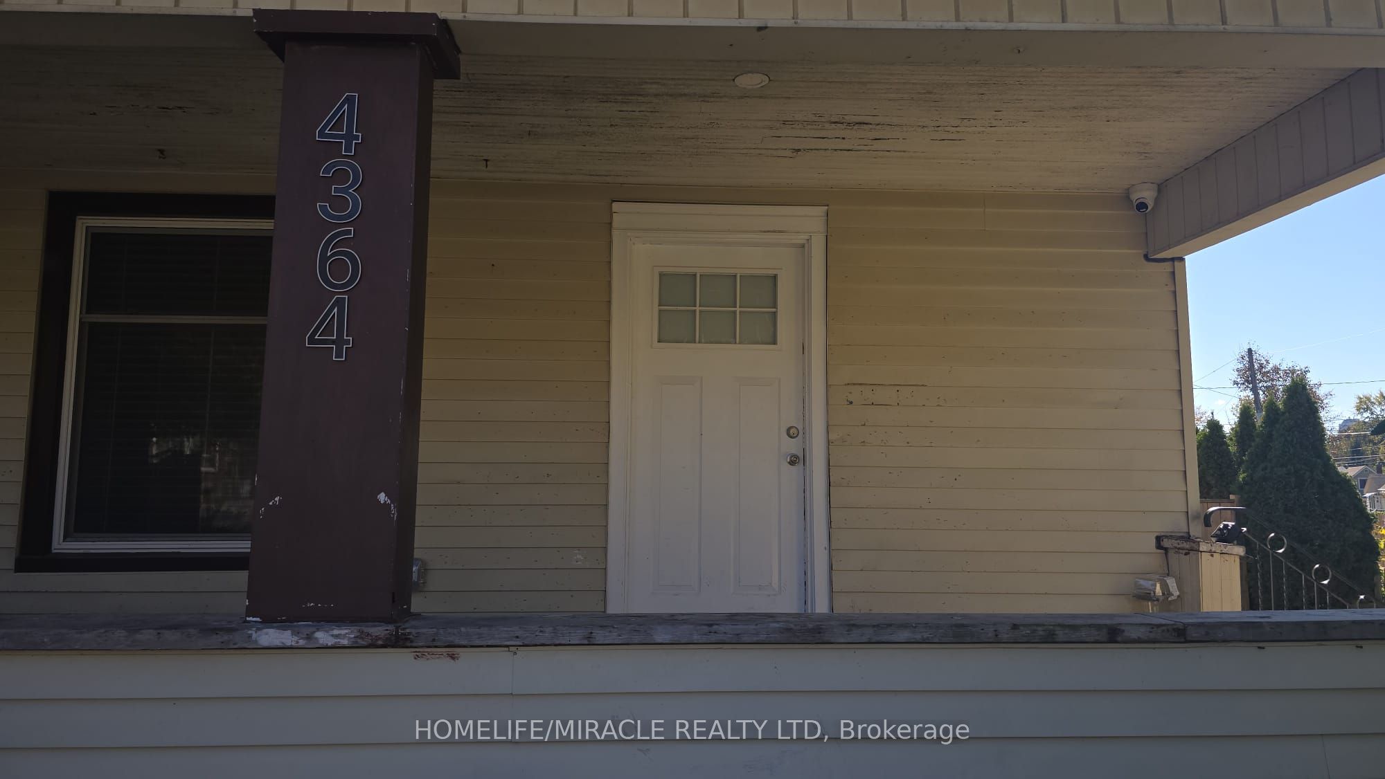4364 Bampfield Street Property Photo 6