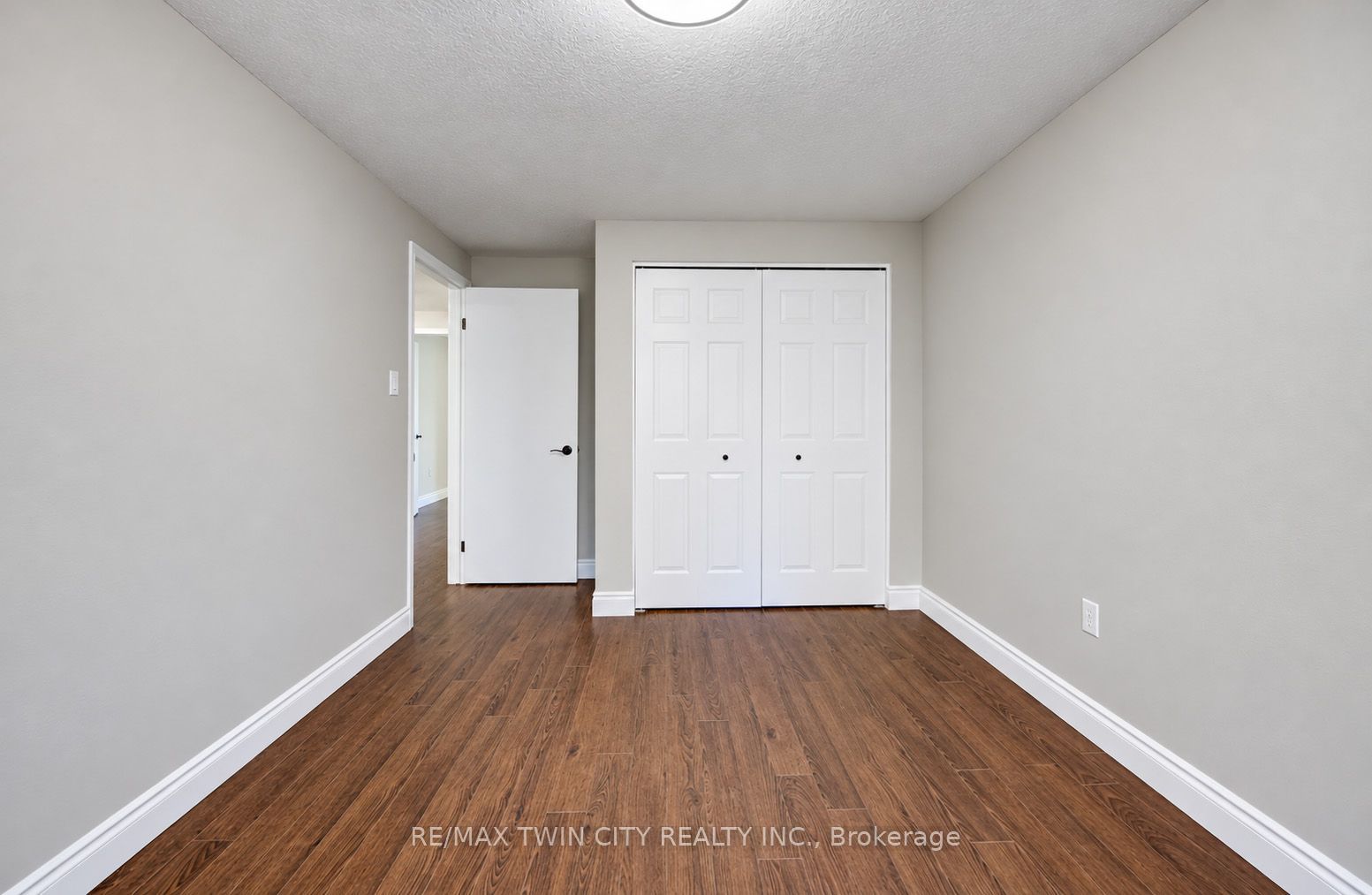 457 Annapolis Court Property Photo 24