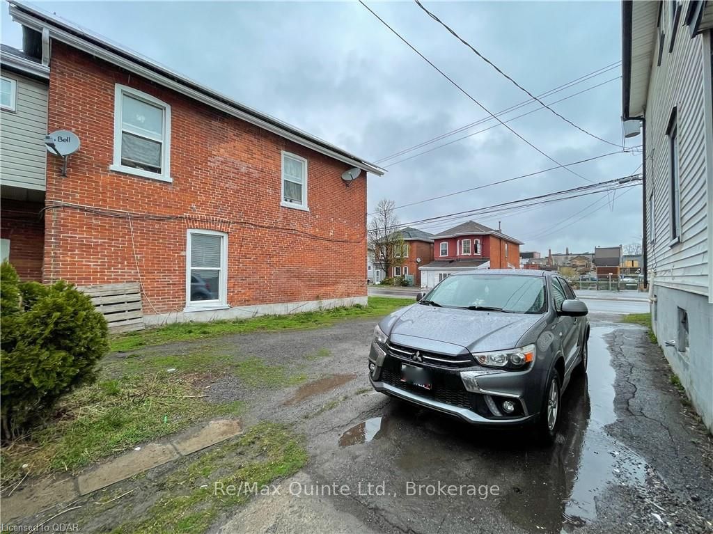218 Coleman Street A Property Photo 5