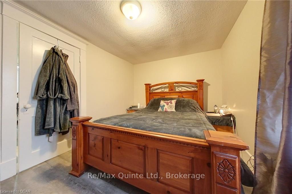 218 Coleman Street A Property Photo 26