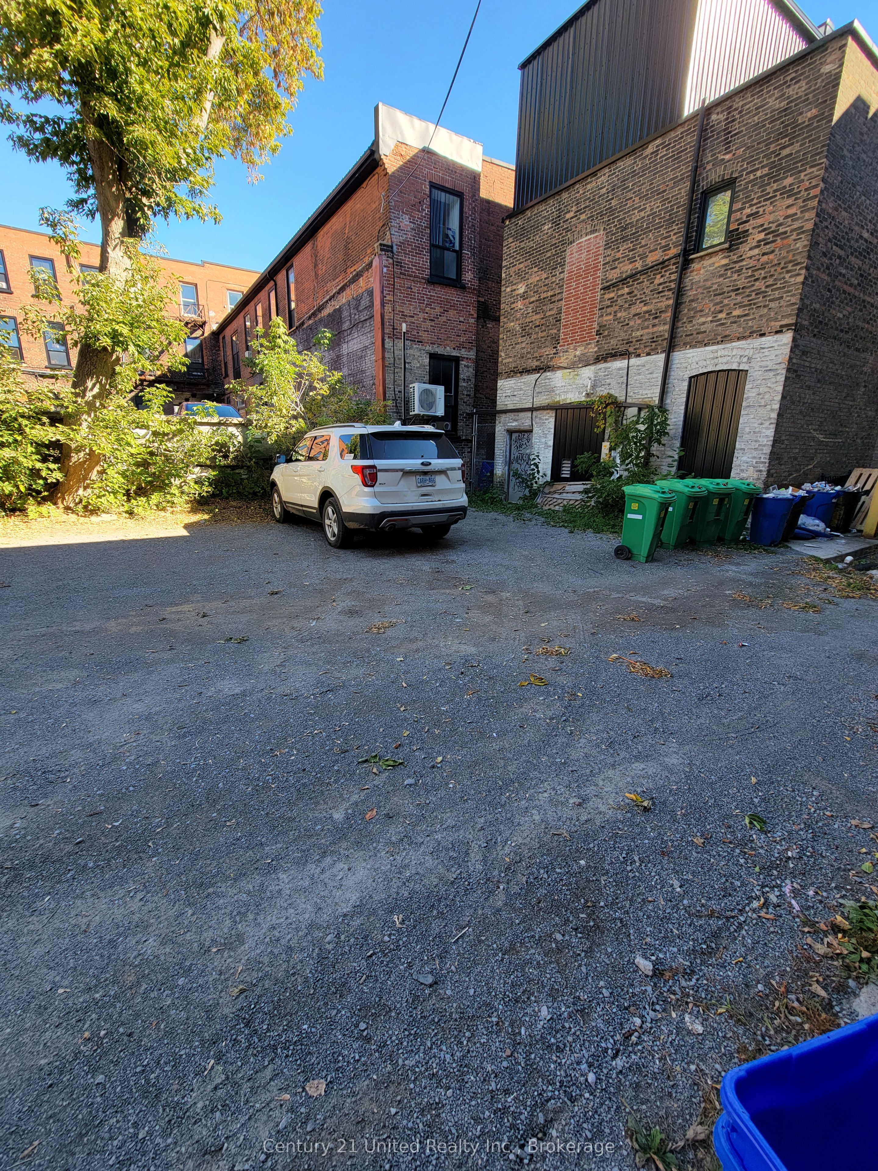 384 1/2 George Street N D Property Photo 8