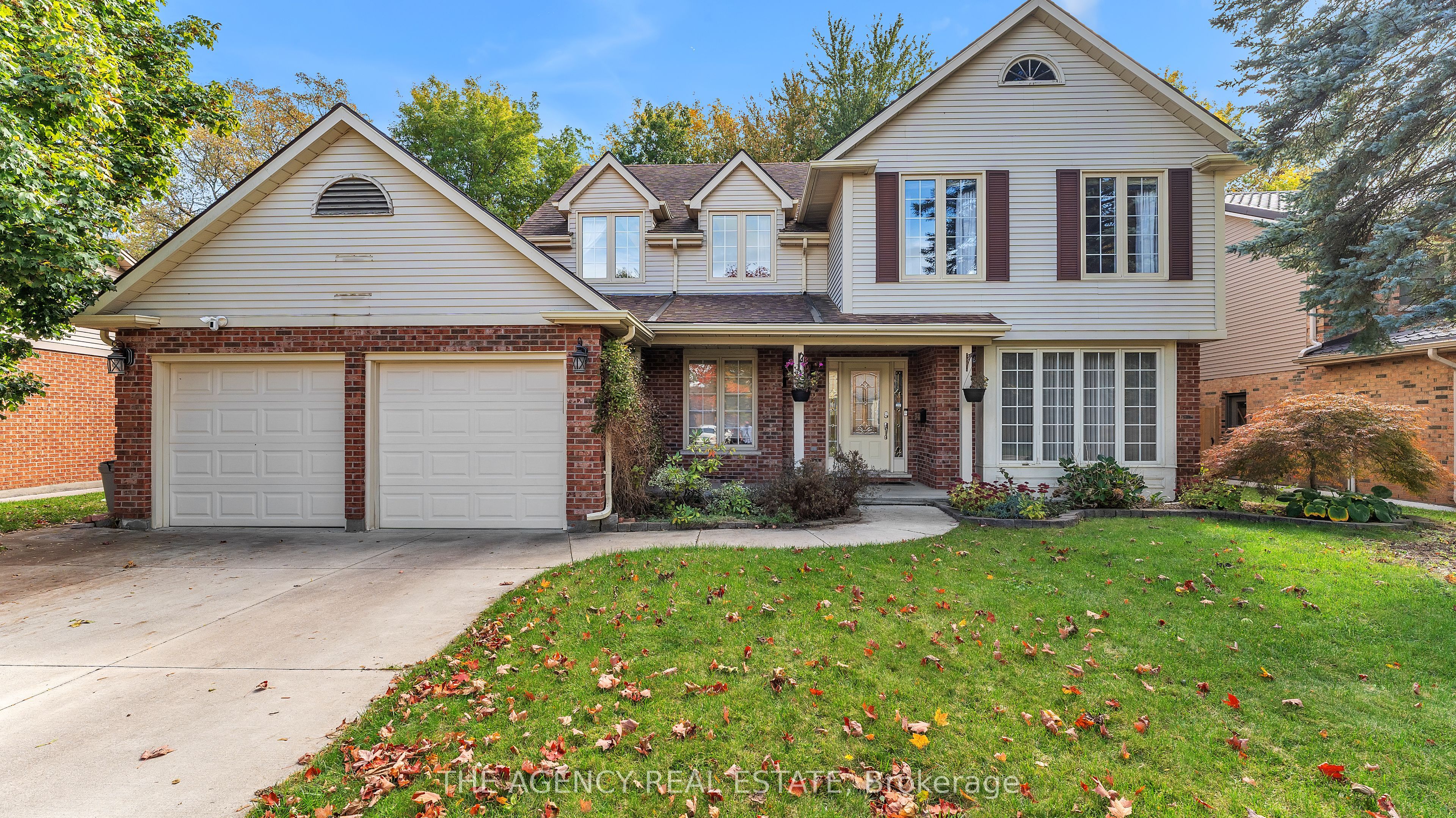32 Glenview Crescent Property Photo 1