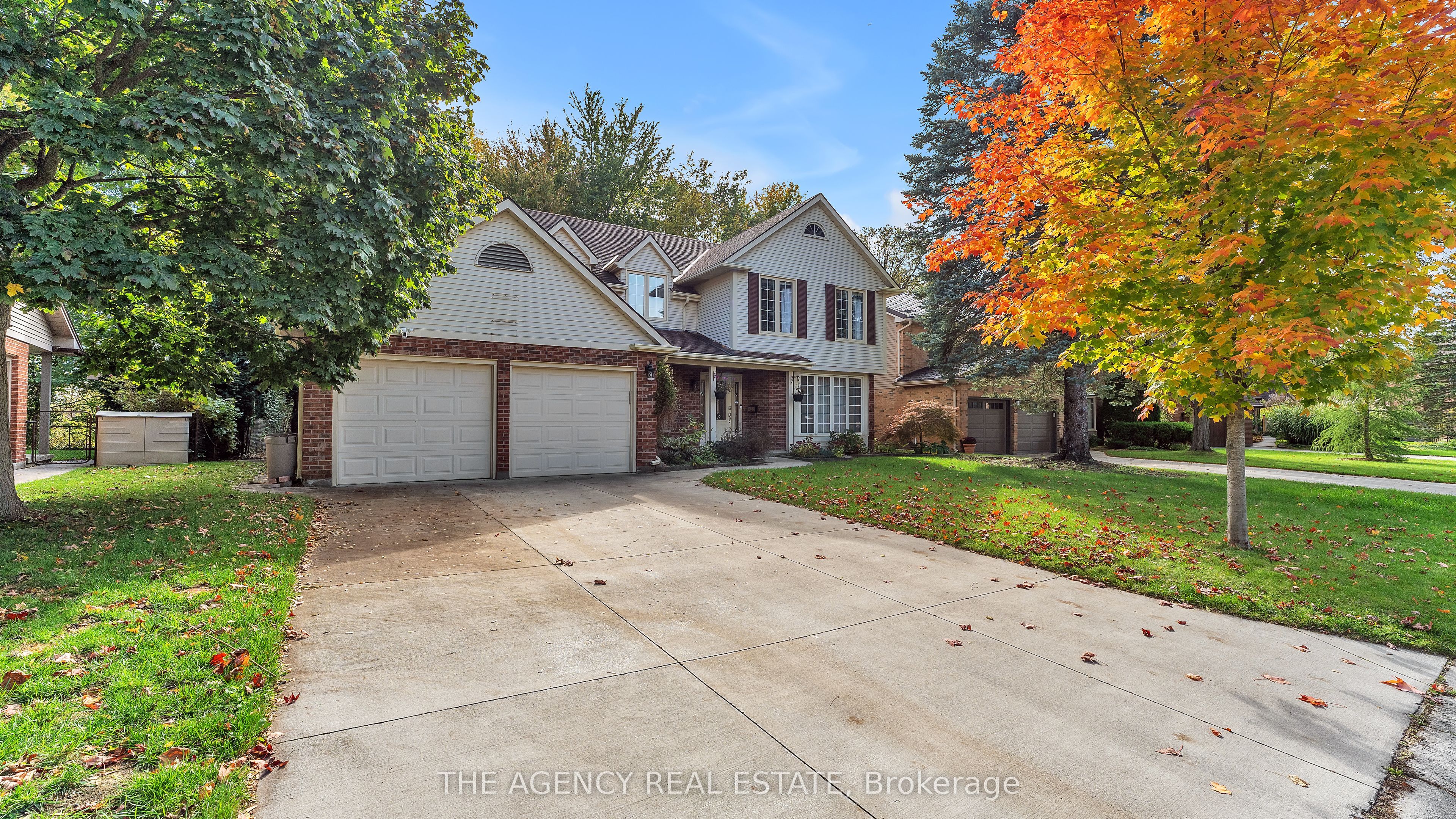 32 Glenview Crescent Property Photo 2