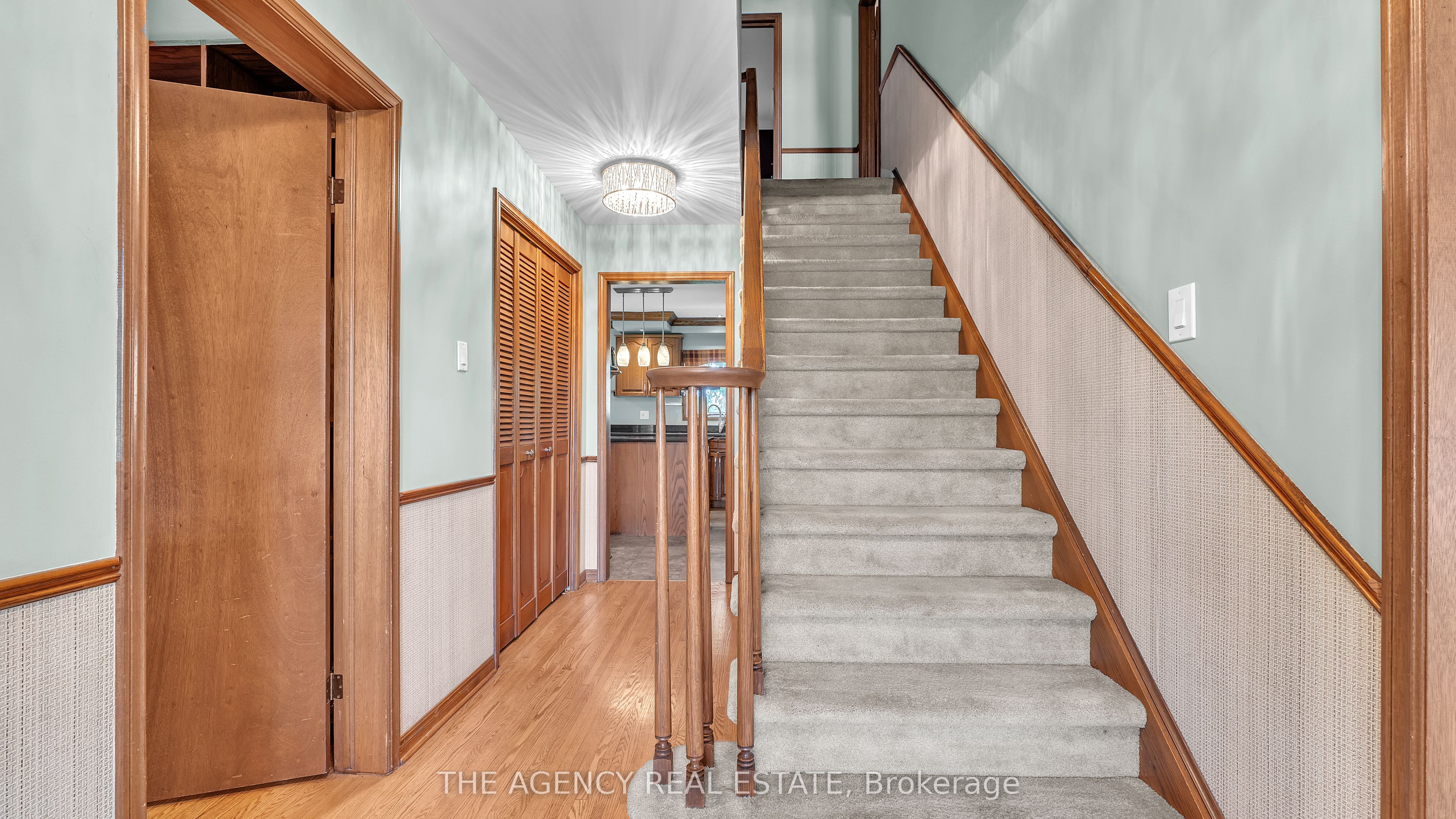 32 Glenview Crescent Property Photo 3