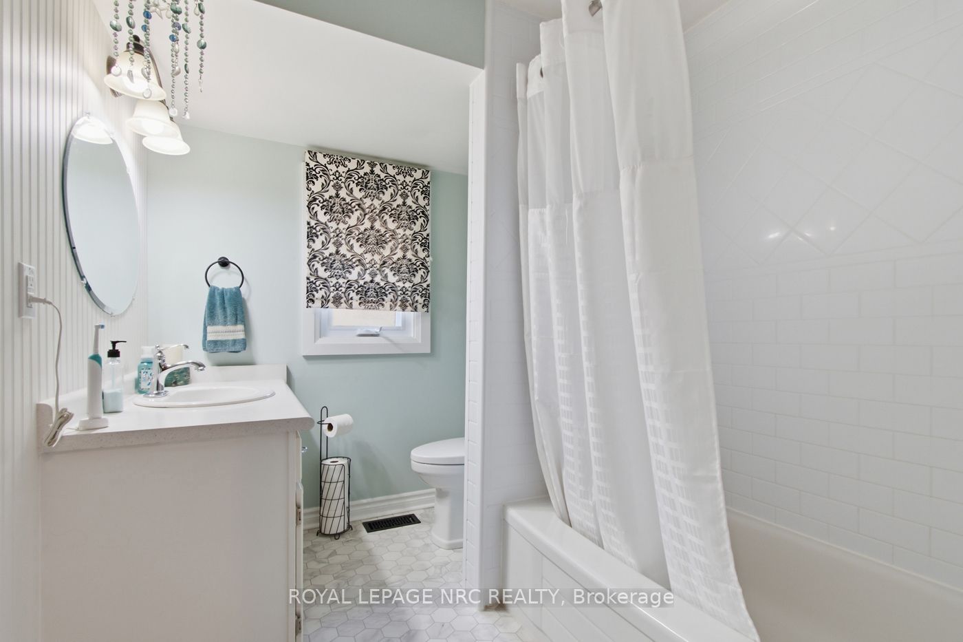 6767 Thorold Stone Road 97 Property Photo 16