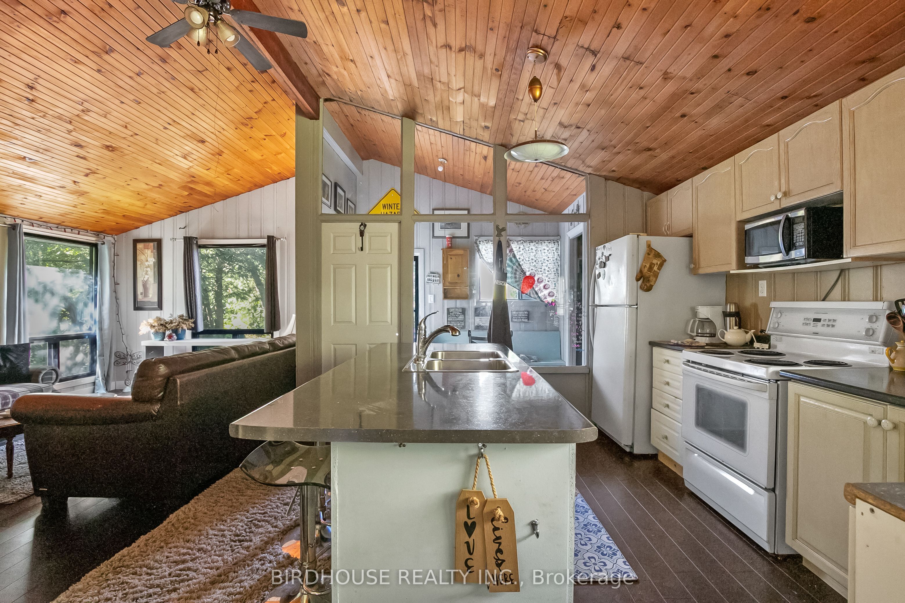 15 Cedar Nook Road Property Photo 9