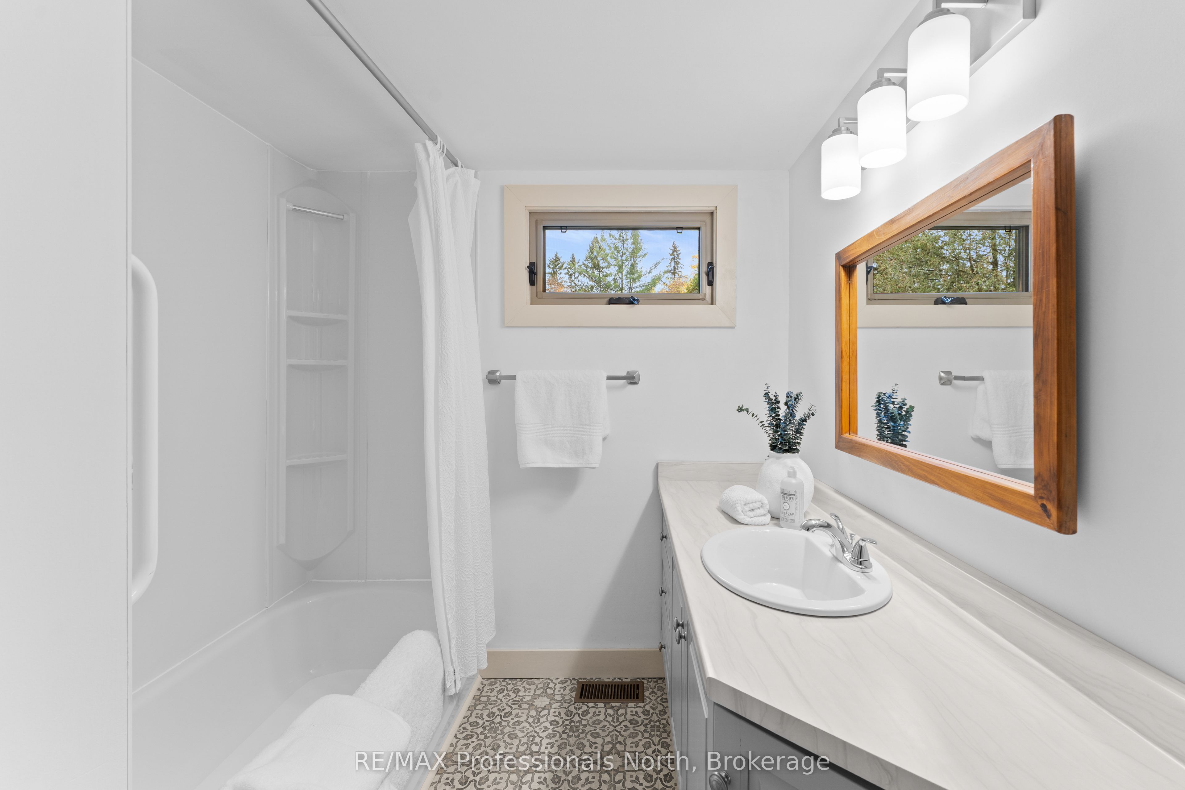 55 Park Street Property Photo 31