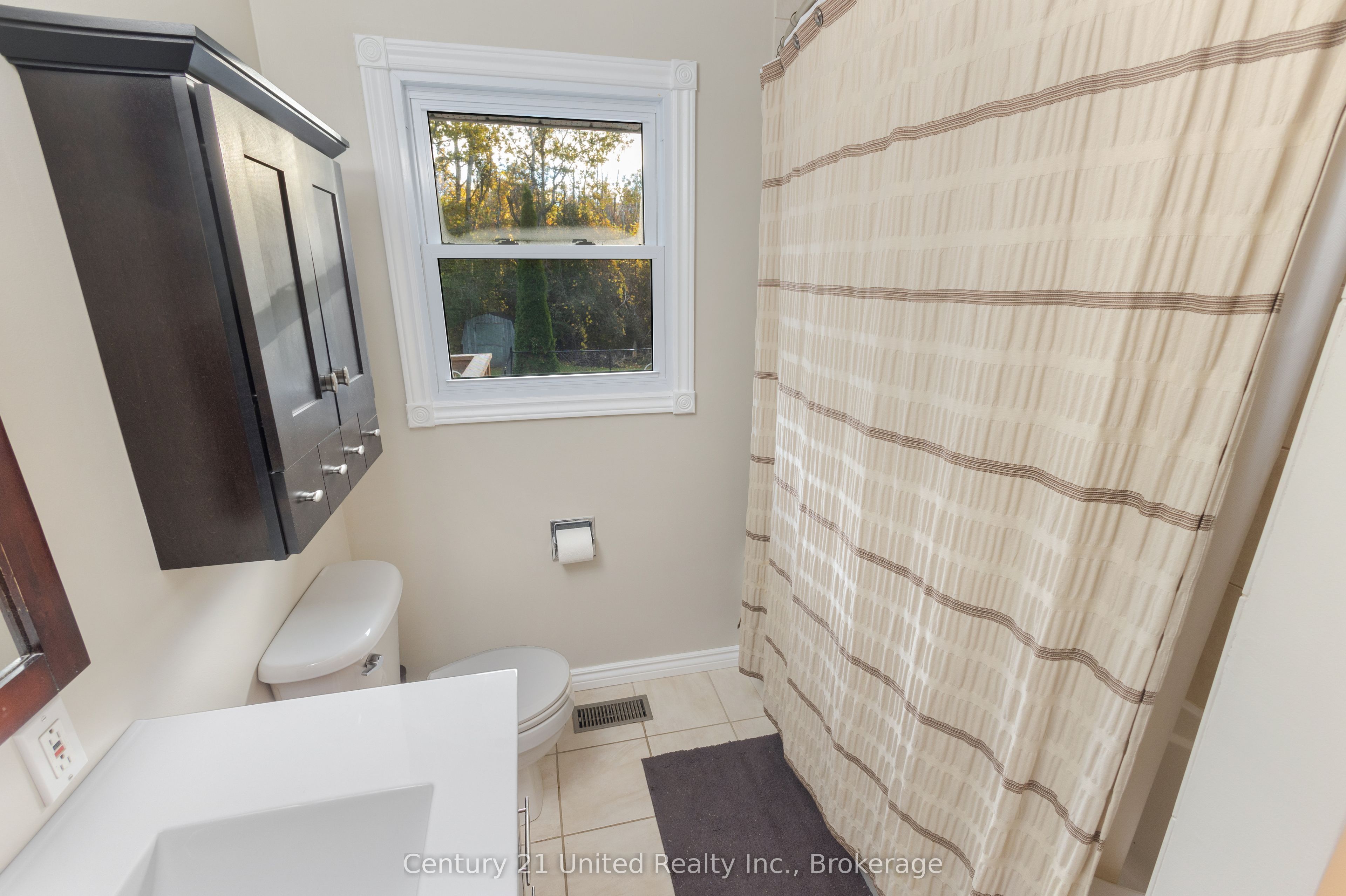 649 Garden Road Property Photo 18
