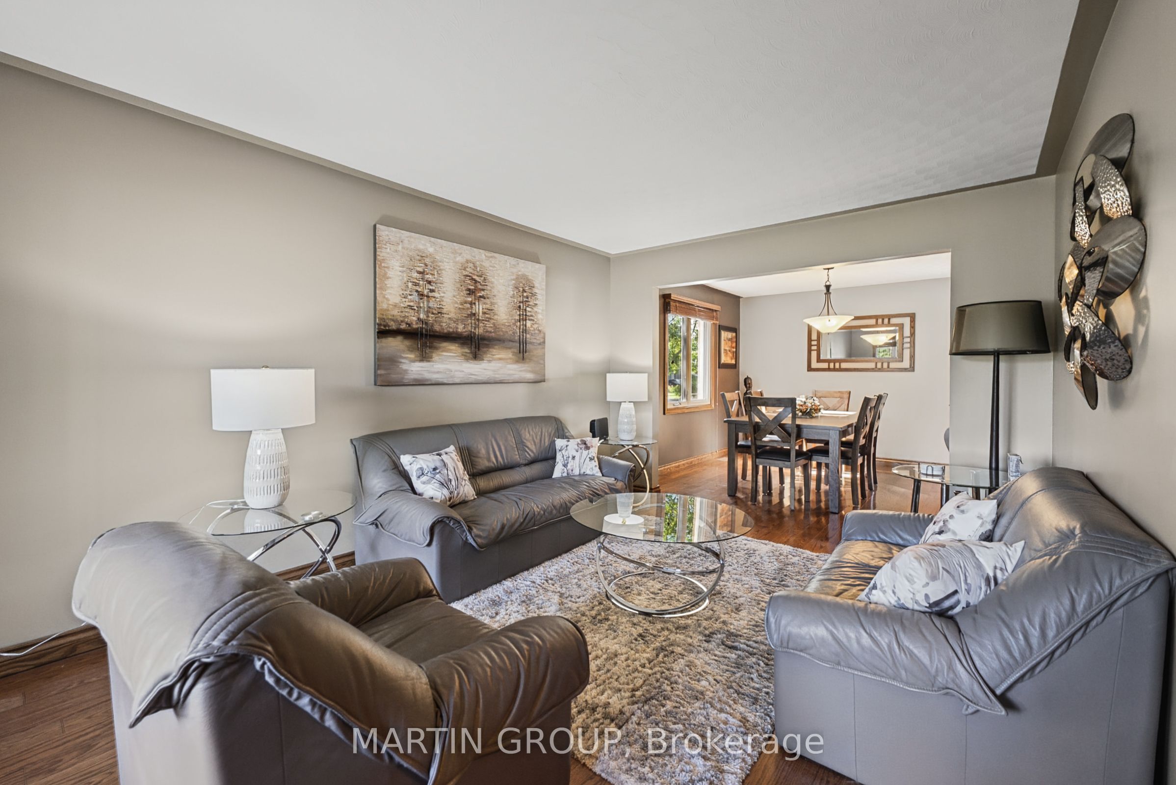 30 Donly Drive S Property Photo 12