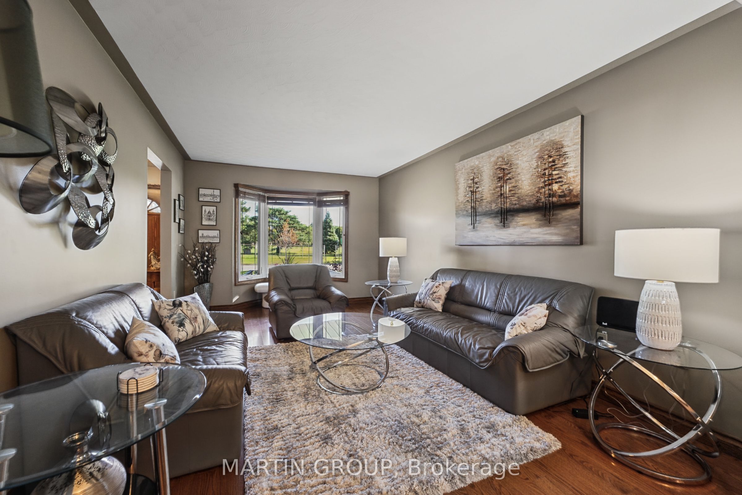 30 Donly Drive S Property Photo 14