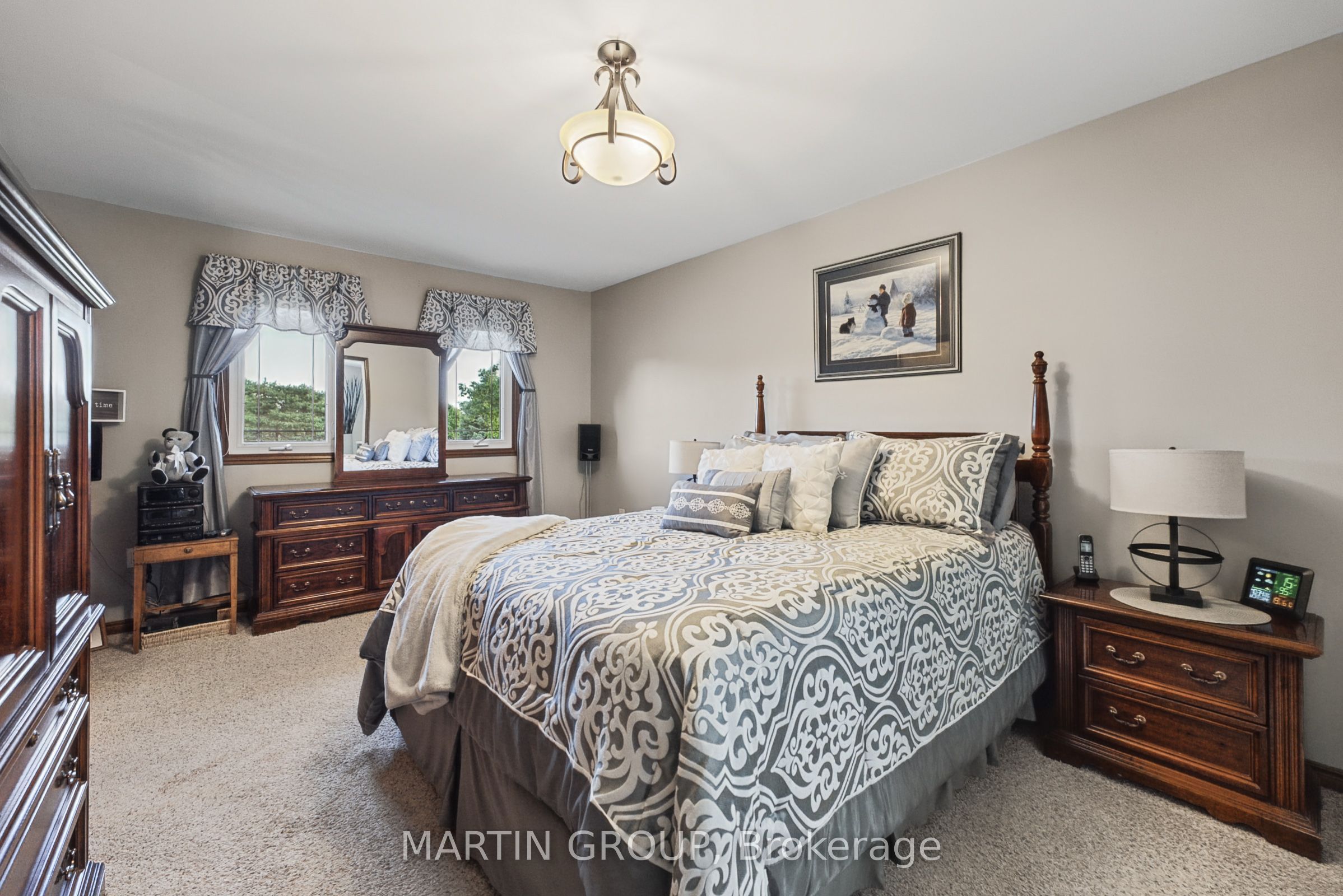 30 Donly Drive S Property Photo 27