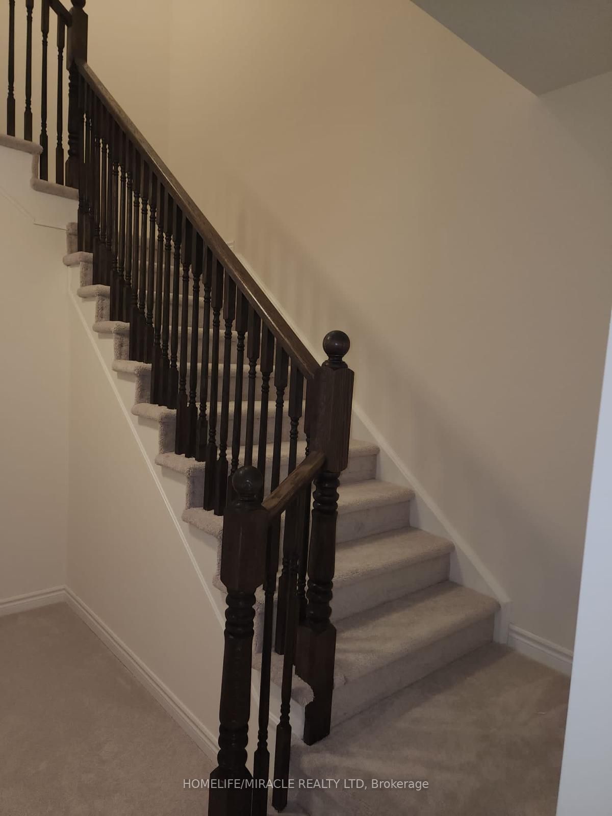 35 Jenner Drive Property Photo 12