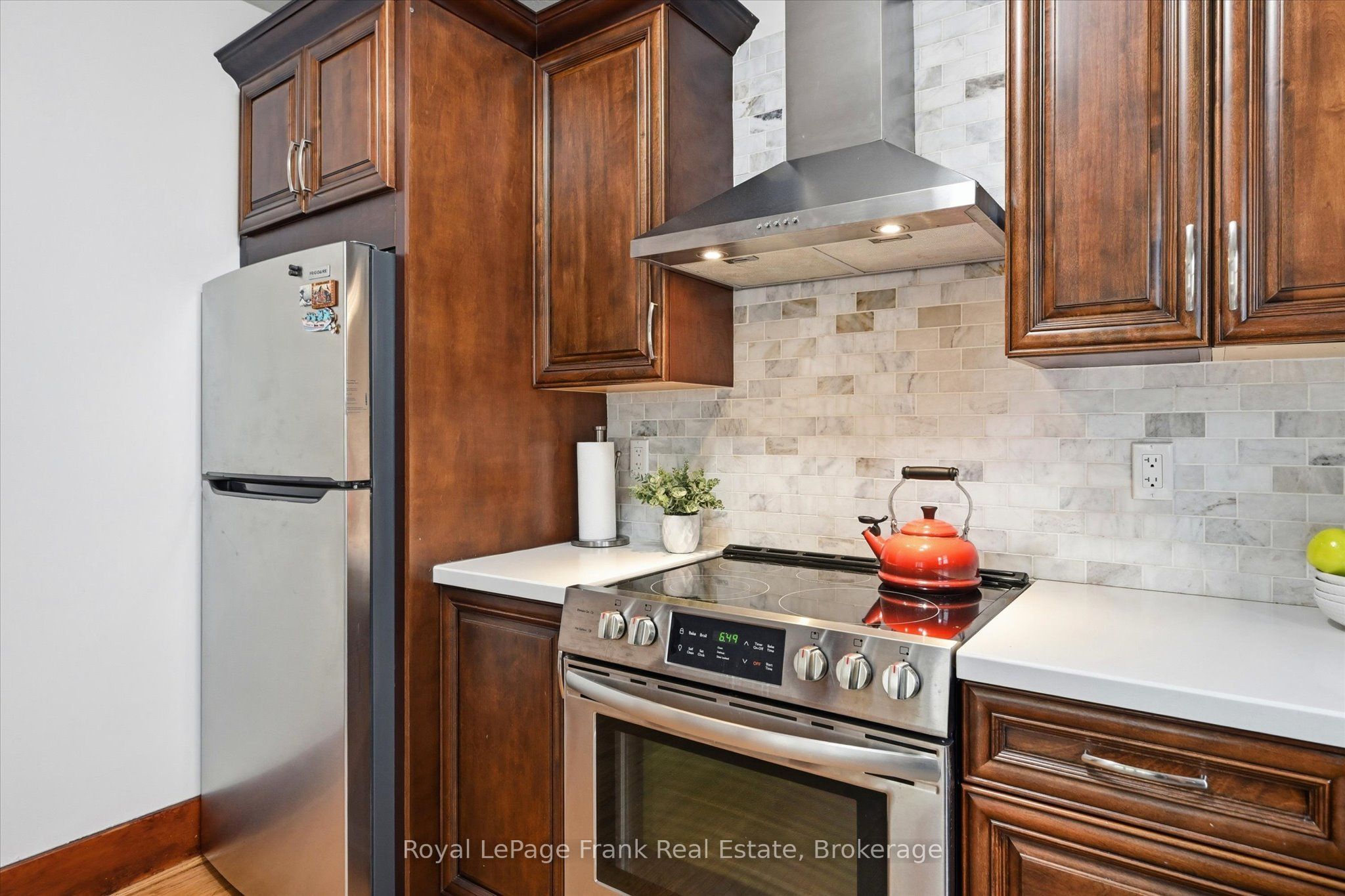 130 Maria Street Property Photo 10