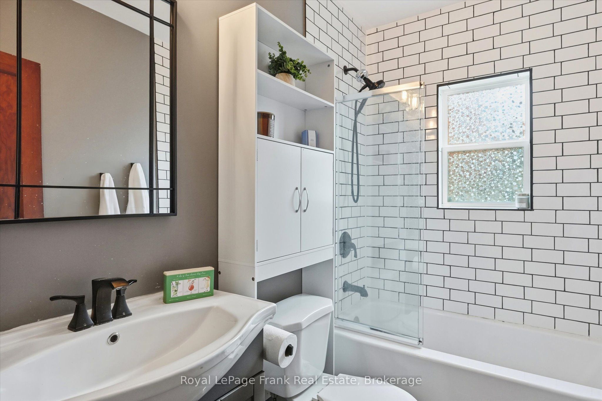 130 Maria Street Property Photo 14