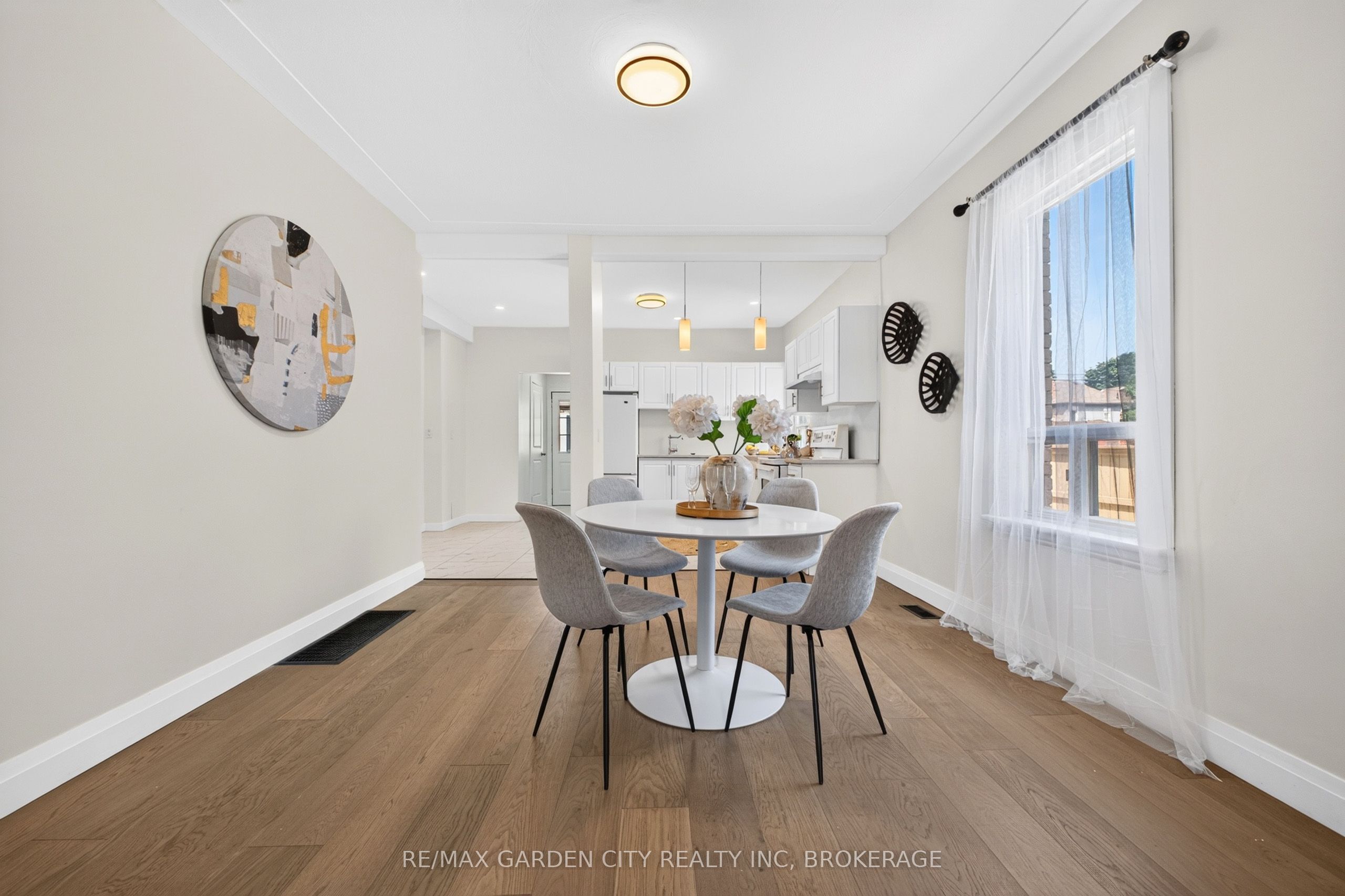 75 Keith Street Property Photo 6