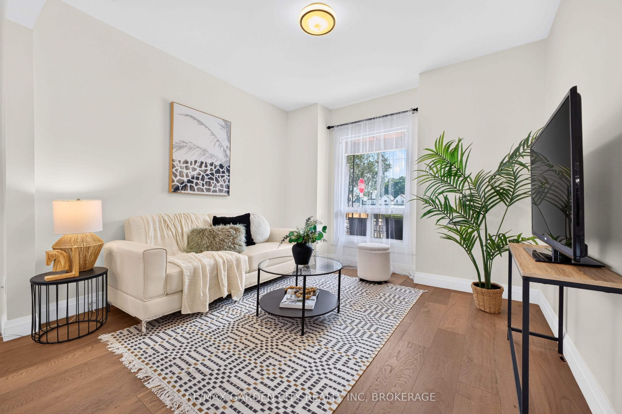 75 Keith Street Property Photo 10