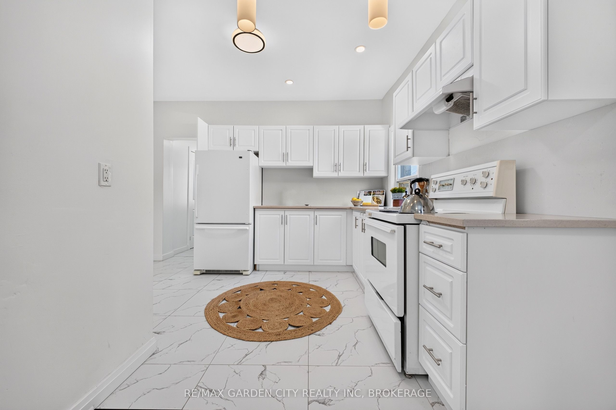 75 Keith Street Property Photo 16