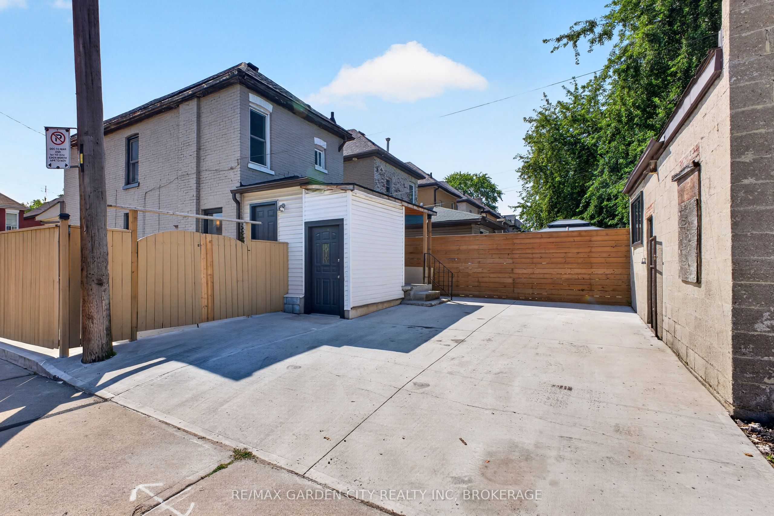 75 Keith Street Property Photo 41