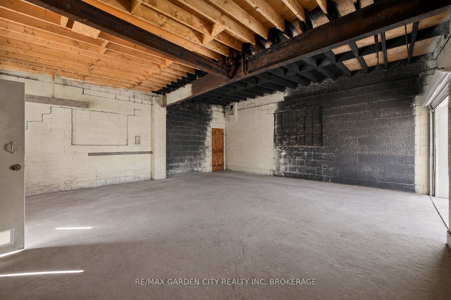75 Keith Street Property Photo 46