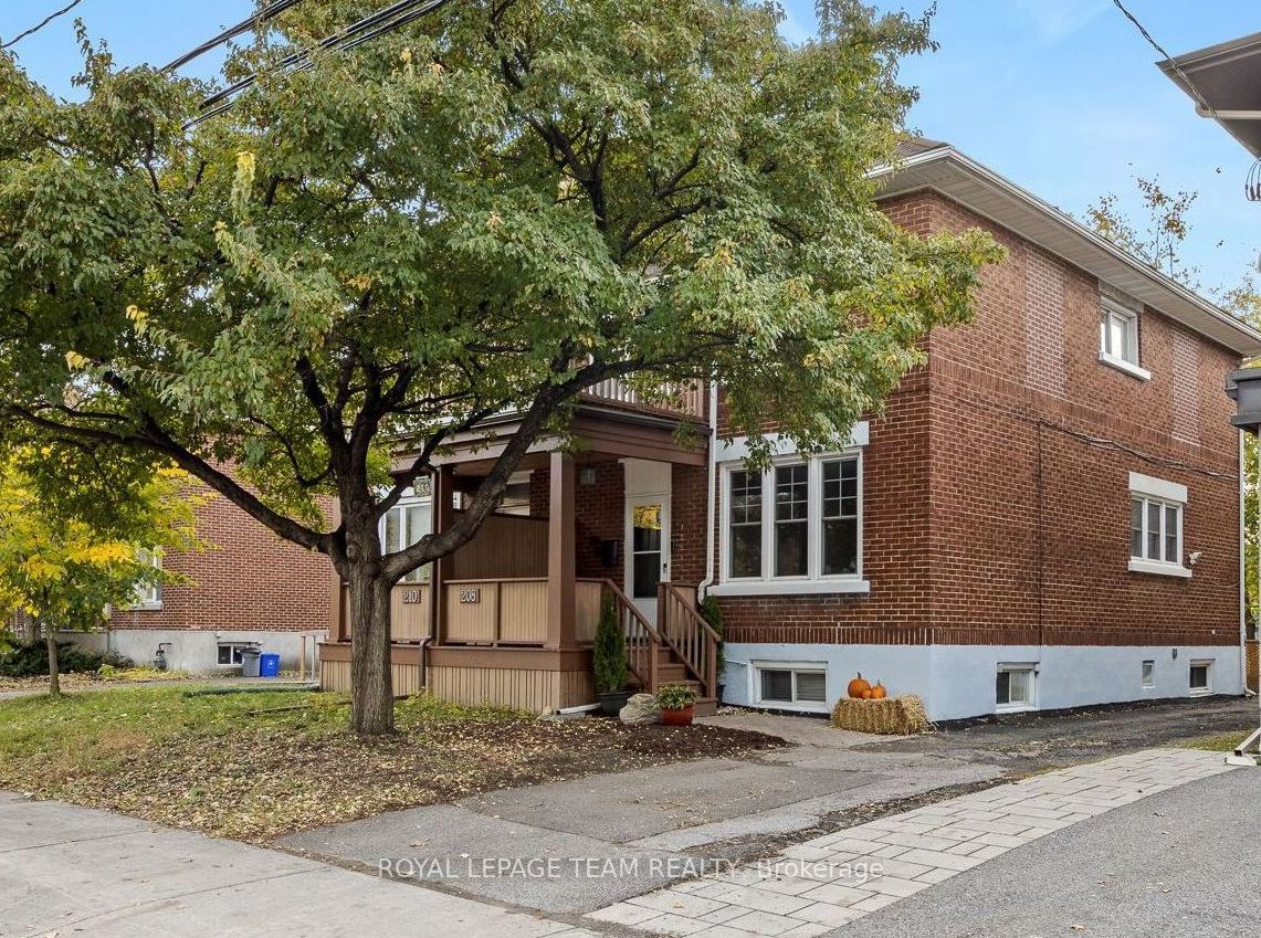 208 Holland Avenue Property Photo 1