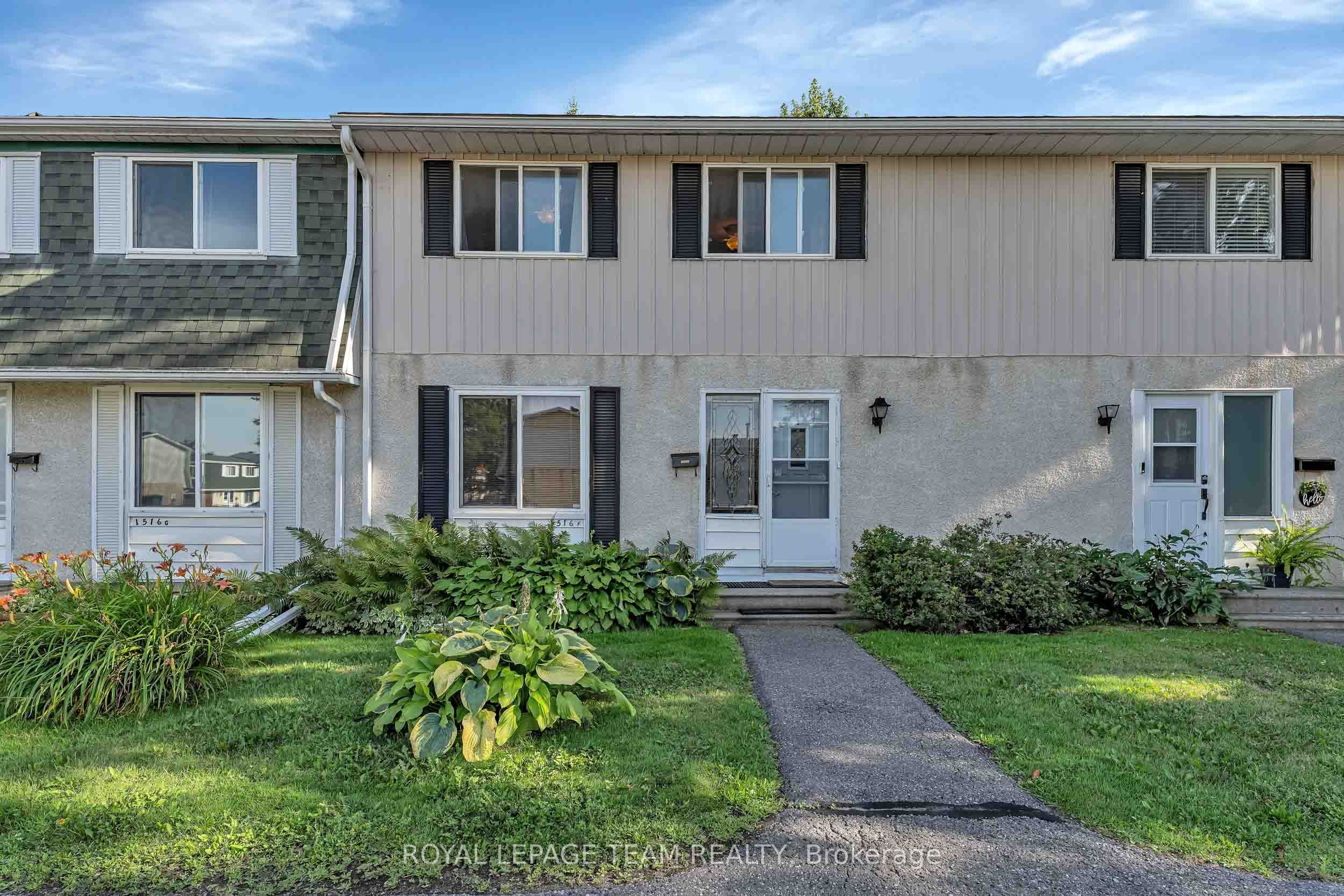 1516 Beaverpond Drive F Property Photo 1