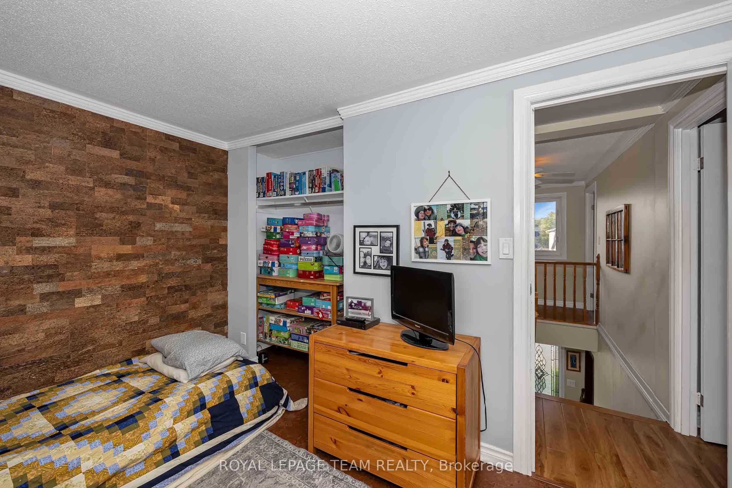 1516 Beaverpond Drive F Property Photo 23