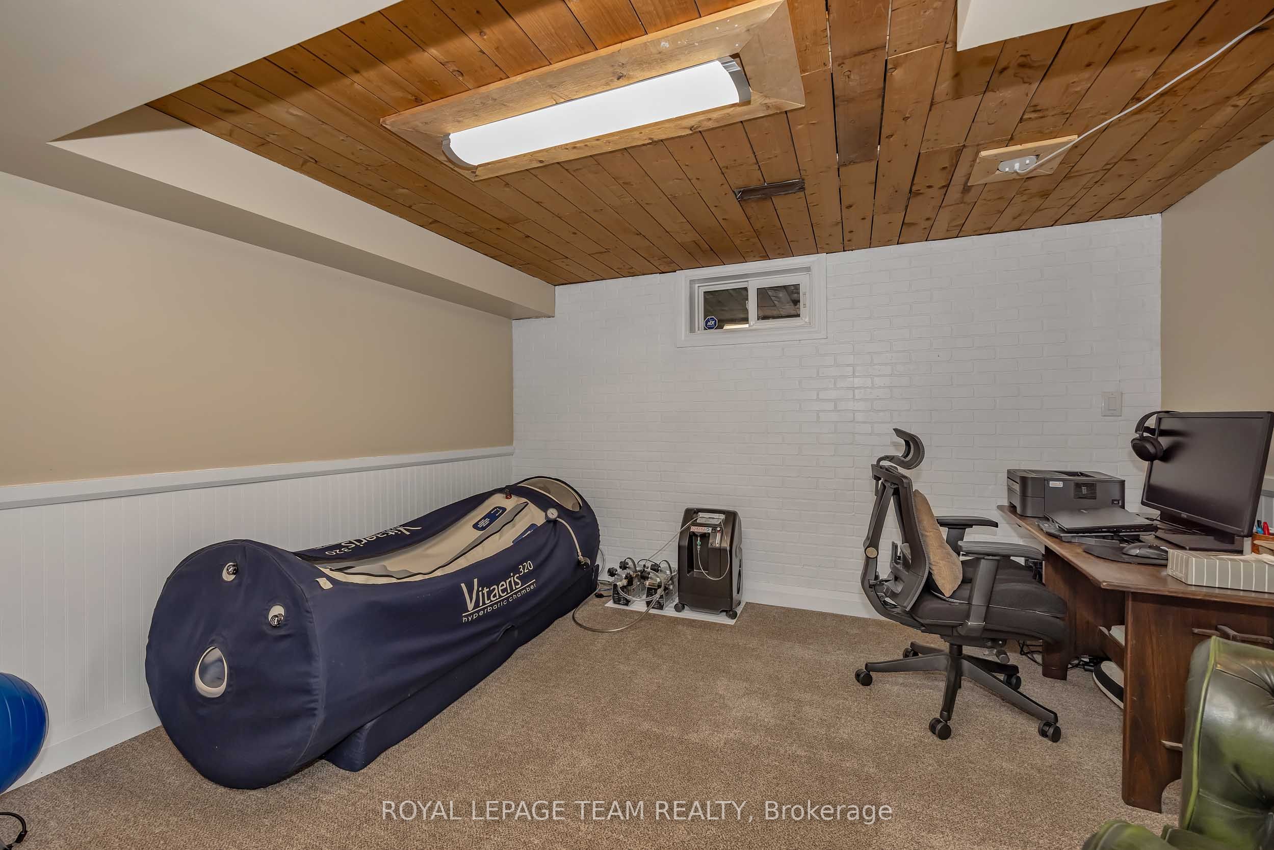 1516 Beaverpond Drive F Property Photo 33