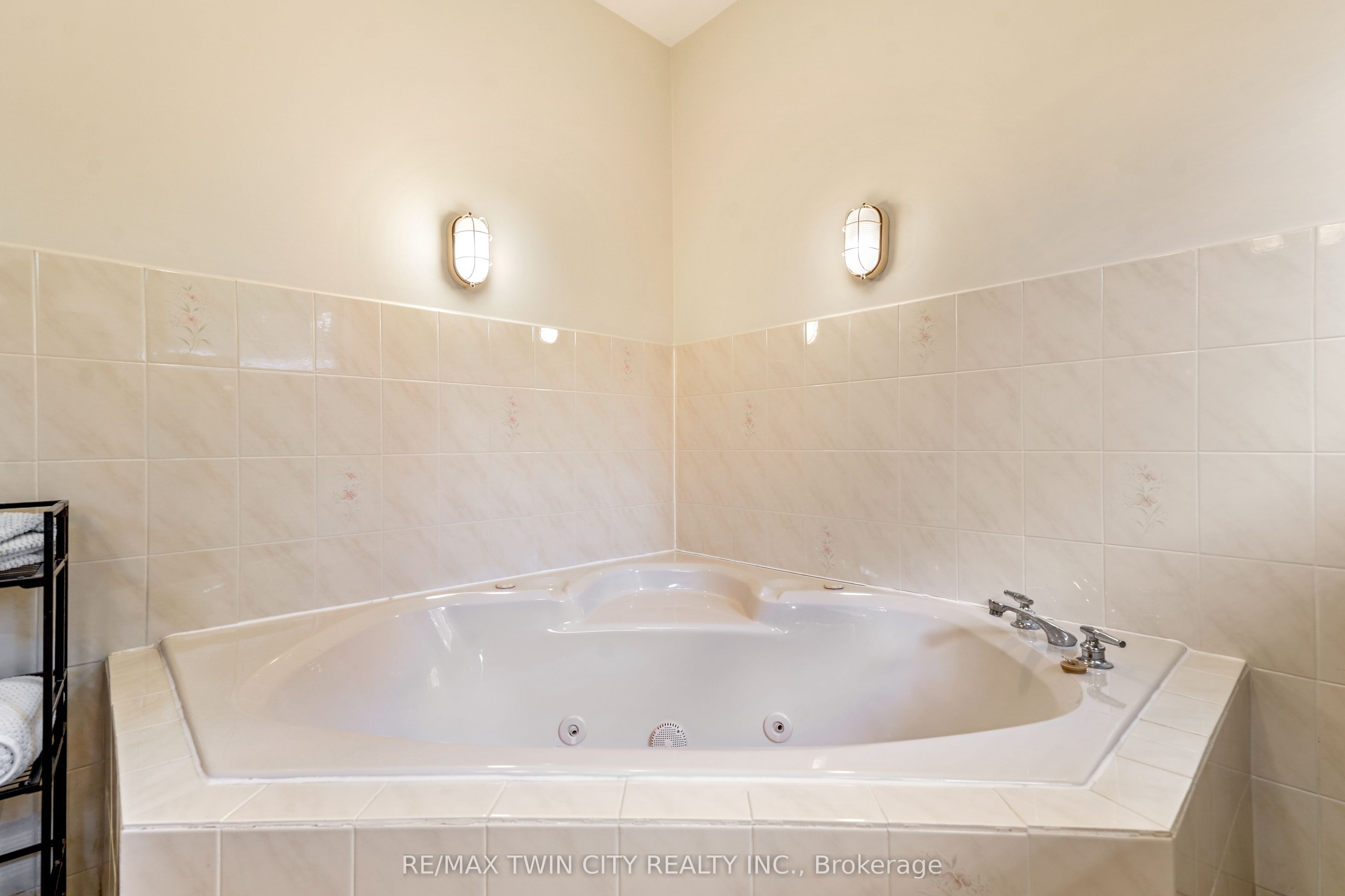 25 Brier Crescent Property Photo 28