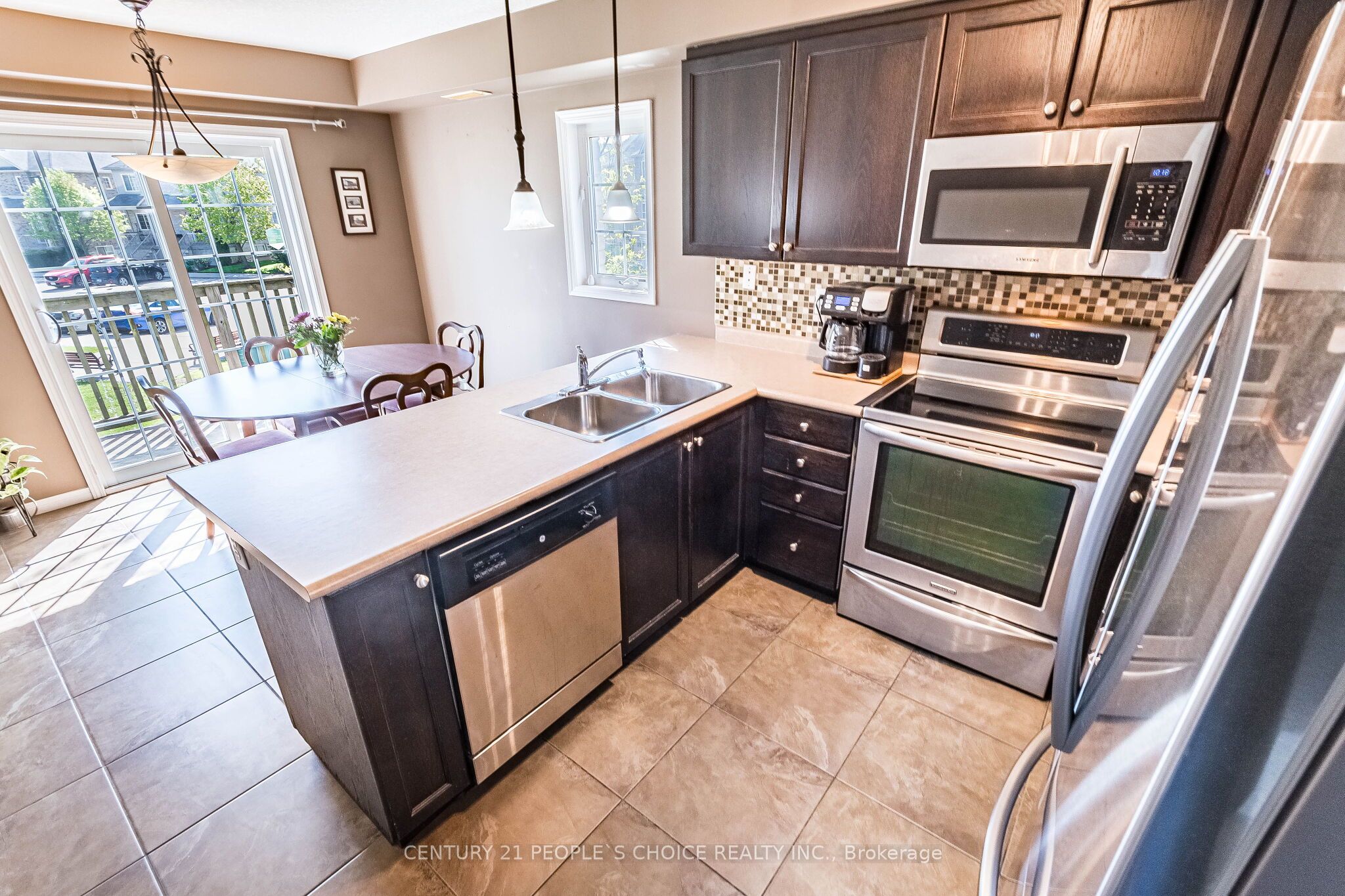 35 Mountford Drive 9 Property Photo 16