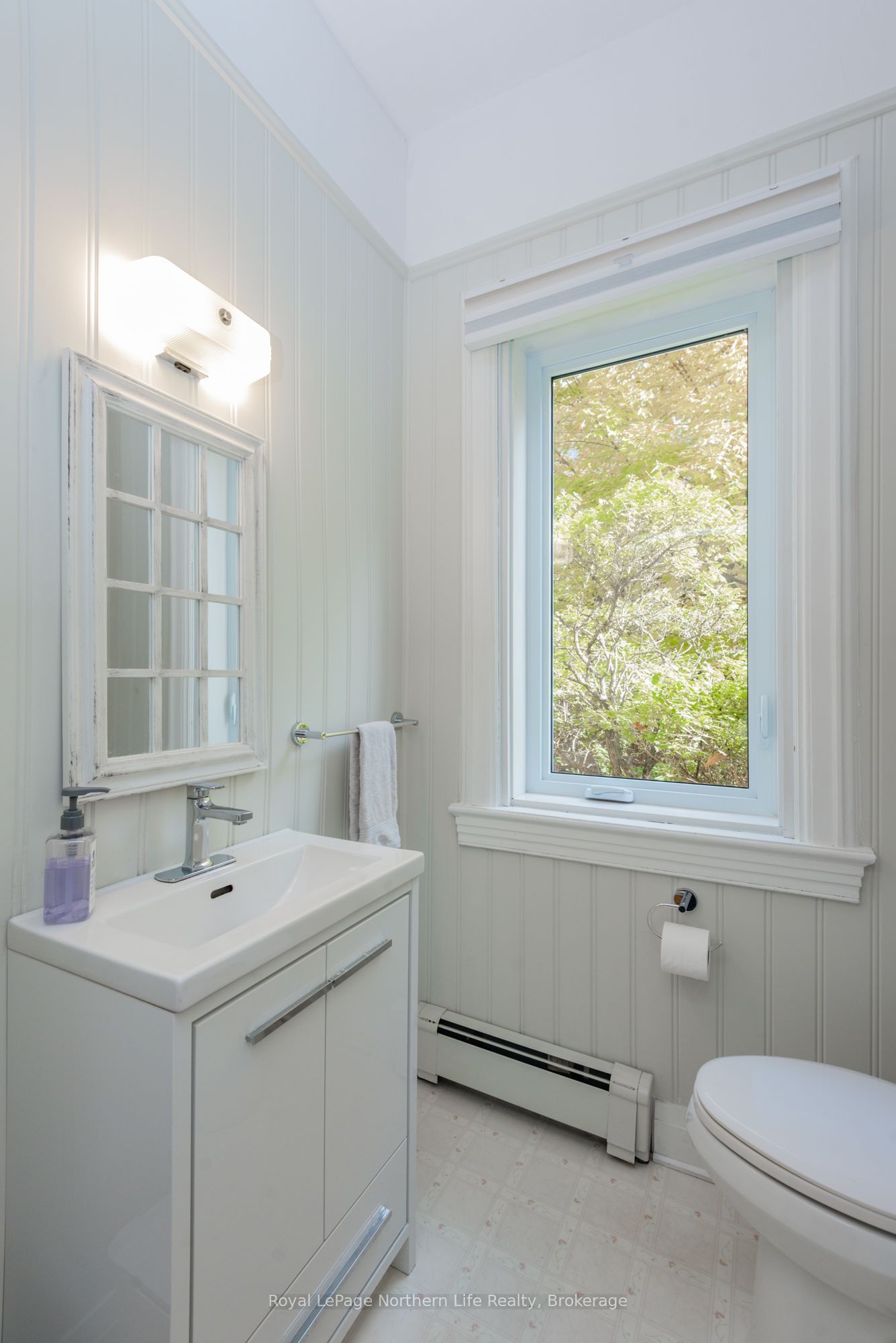 797 Mcintyre Street W Property Photo 18