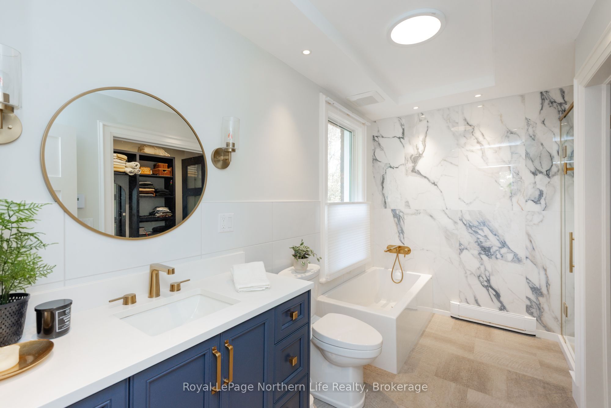 797 Mcintyre Street W Property Photo 26