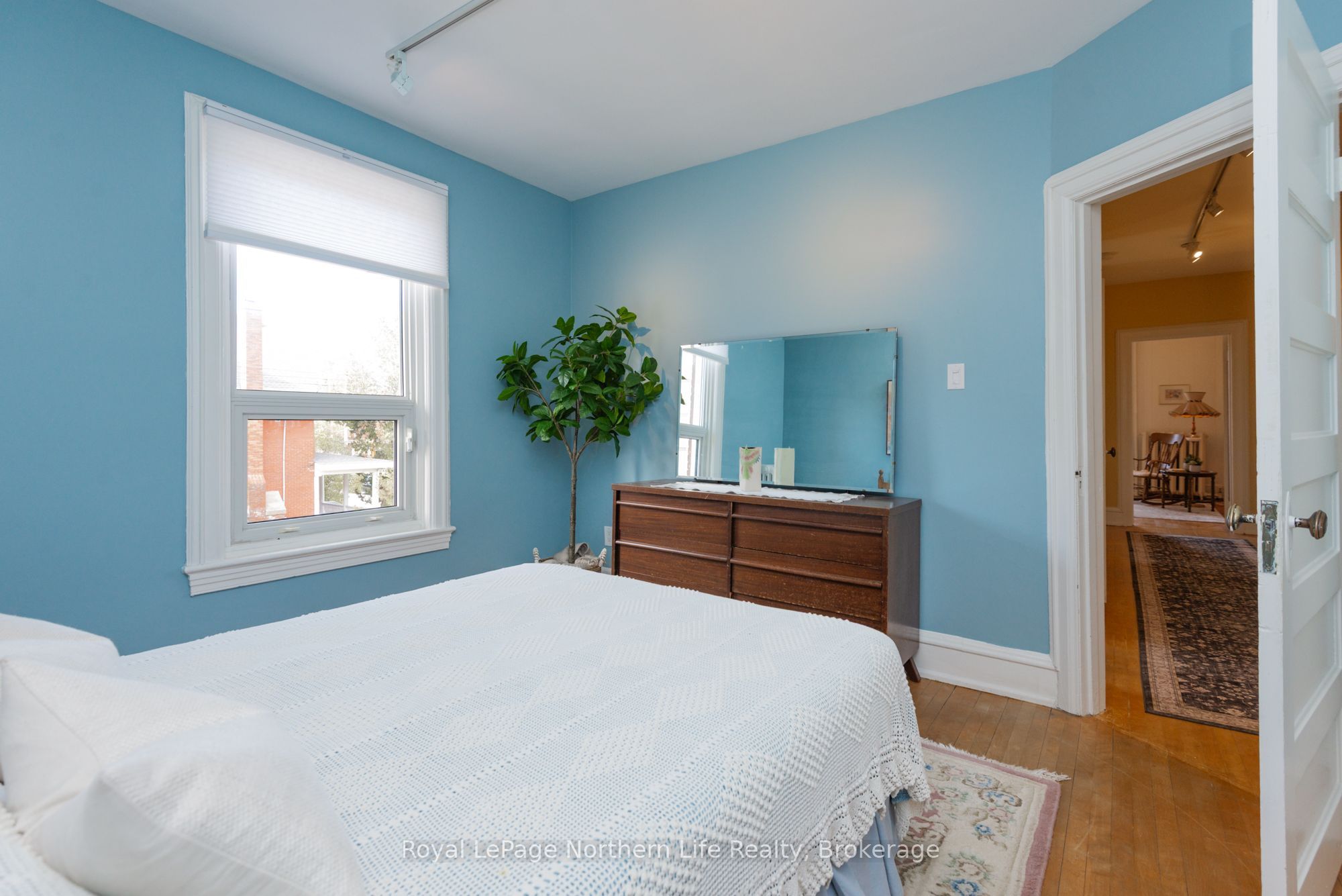 797 Mcintyre Street W Property Photo 36