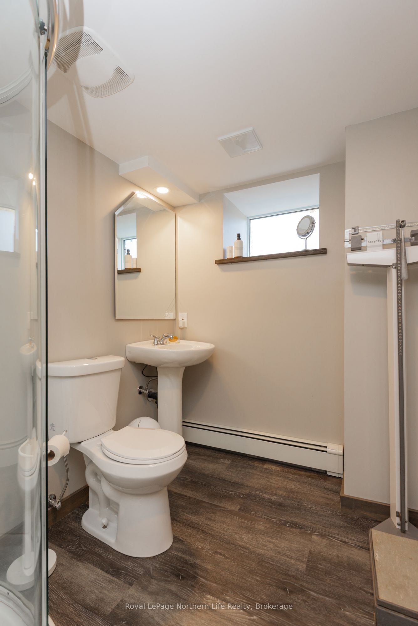 797 Mcintyre Street W Property Photo 42
