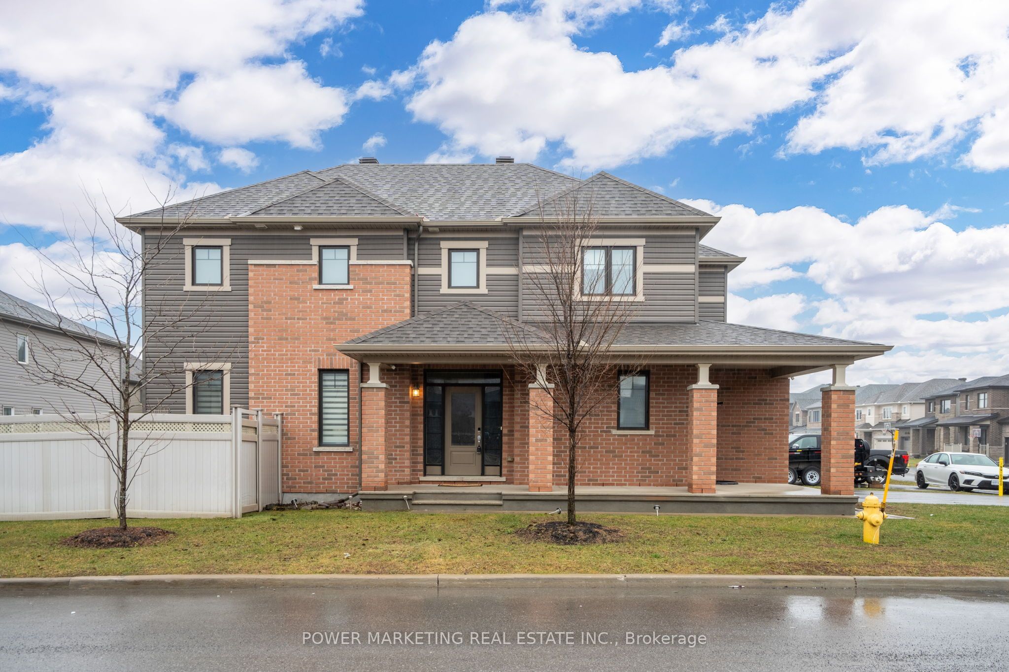 208 Alex Polowin Avenue Property Photo 1
