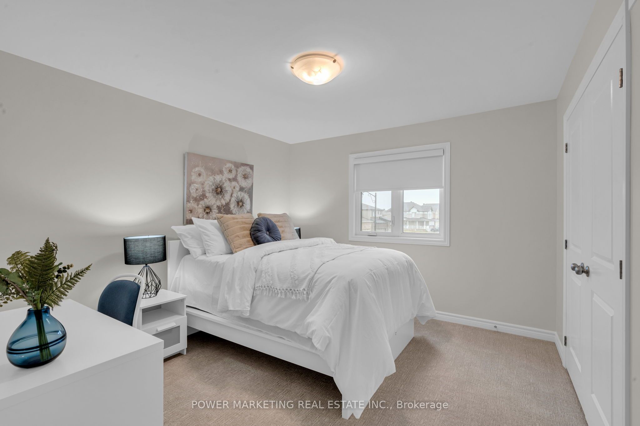 208 Alex Polowin Avenue Property Photo 19