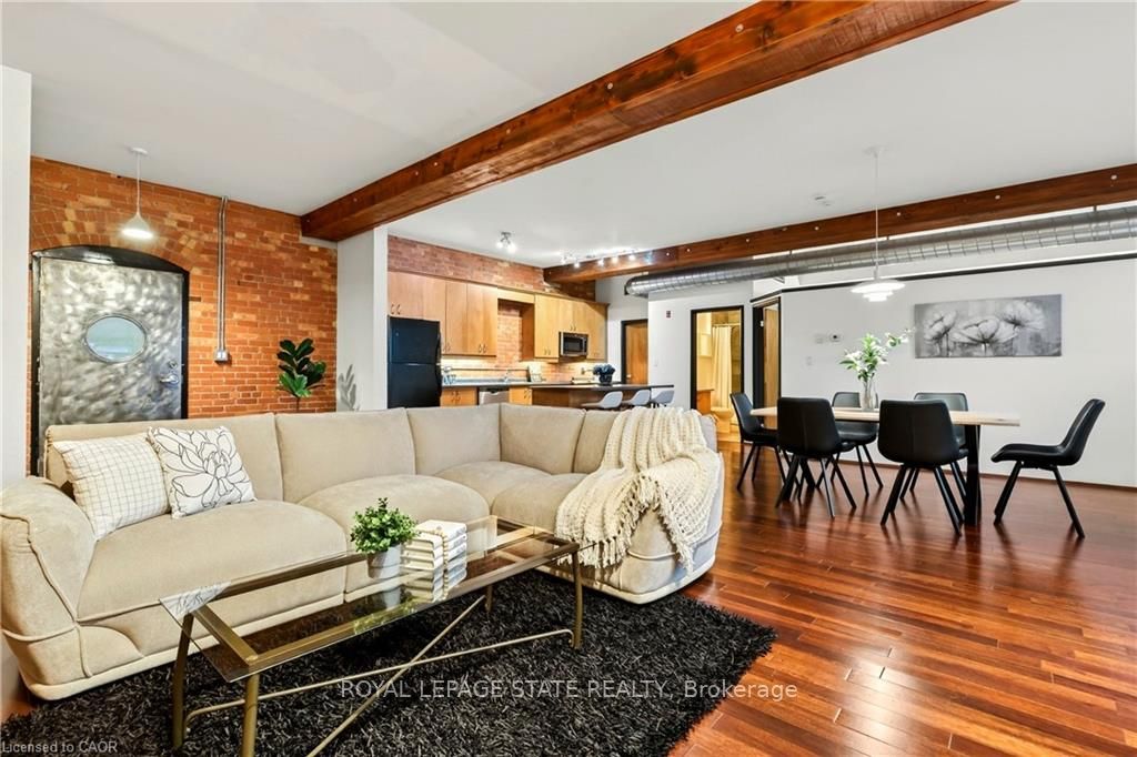 357 Hunter Street W 13 Property Photo 5
