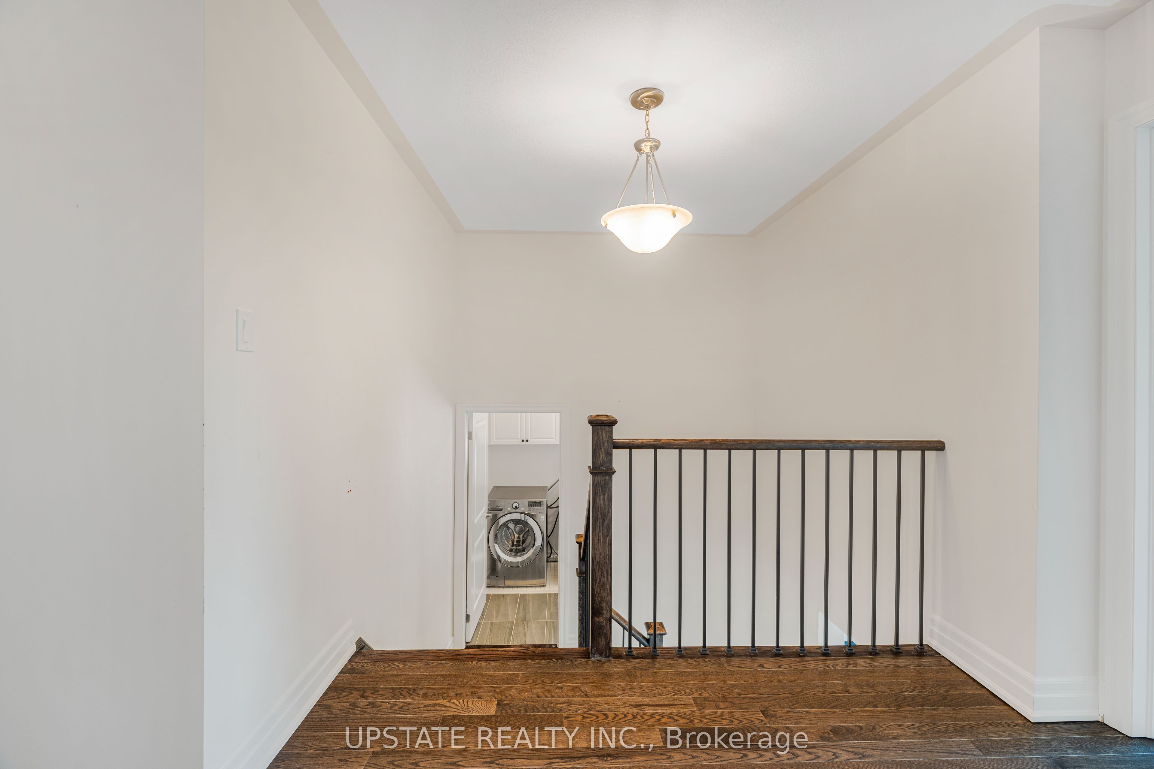 9218 White Oak Avenue N Property Photo 22