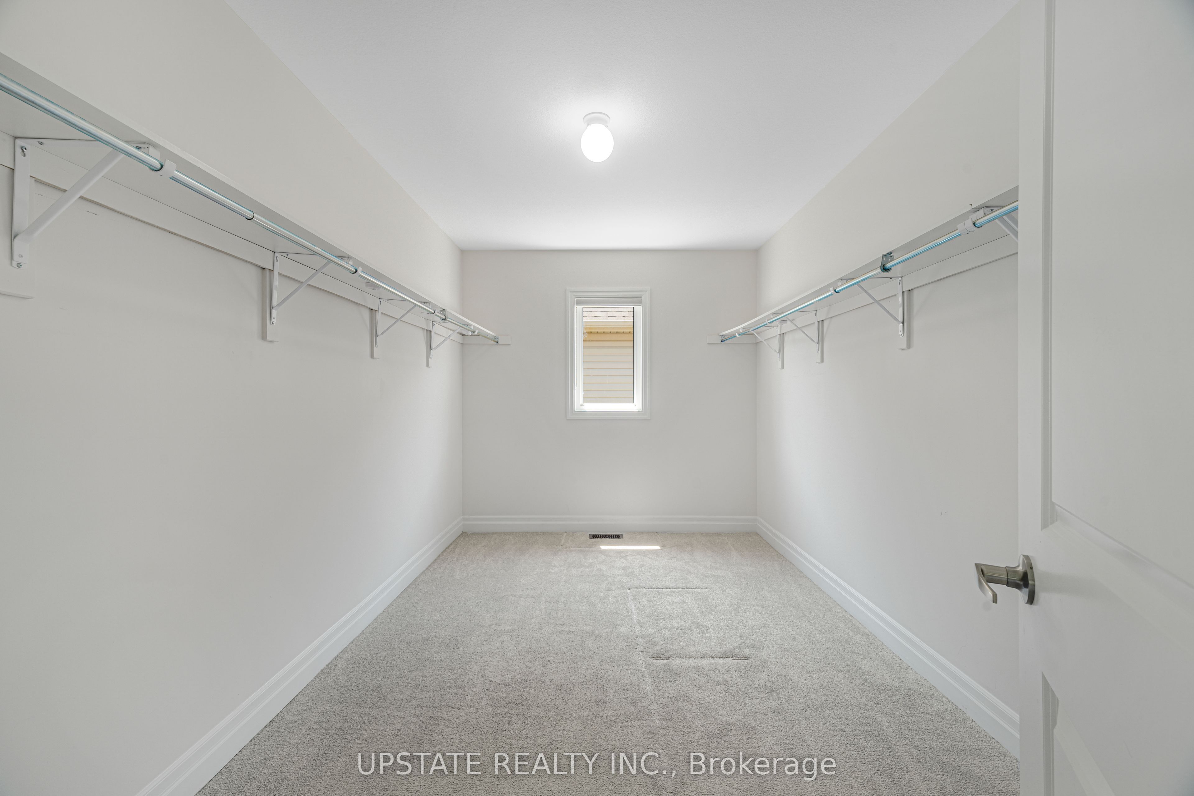9218 White Oak Avenue N Property Photo 26
