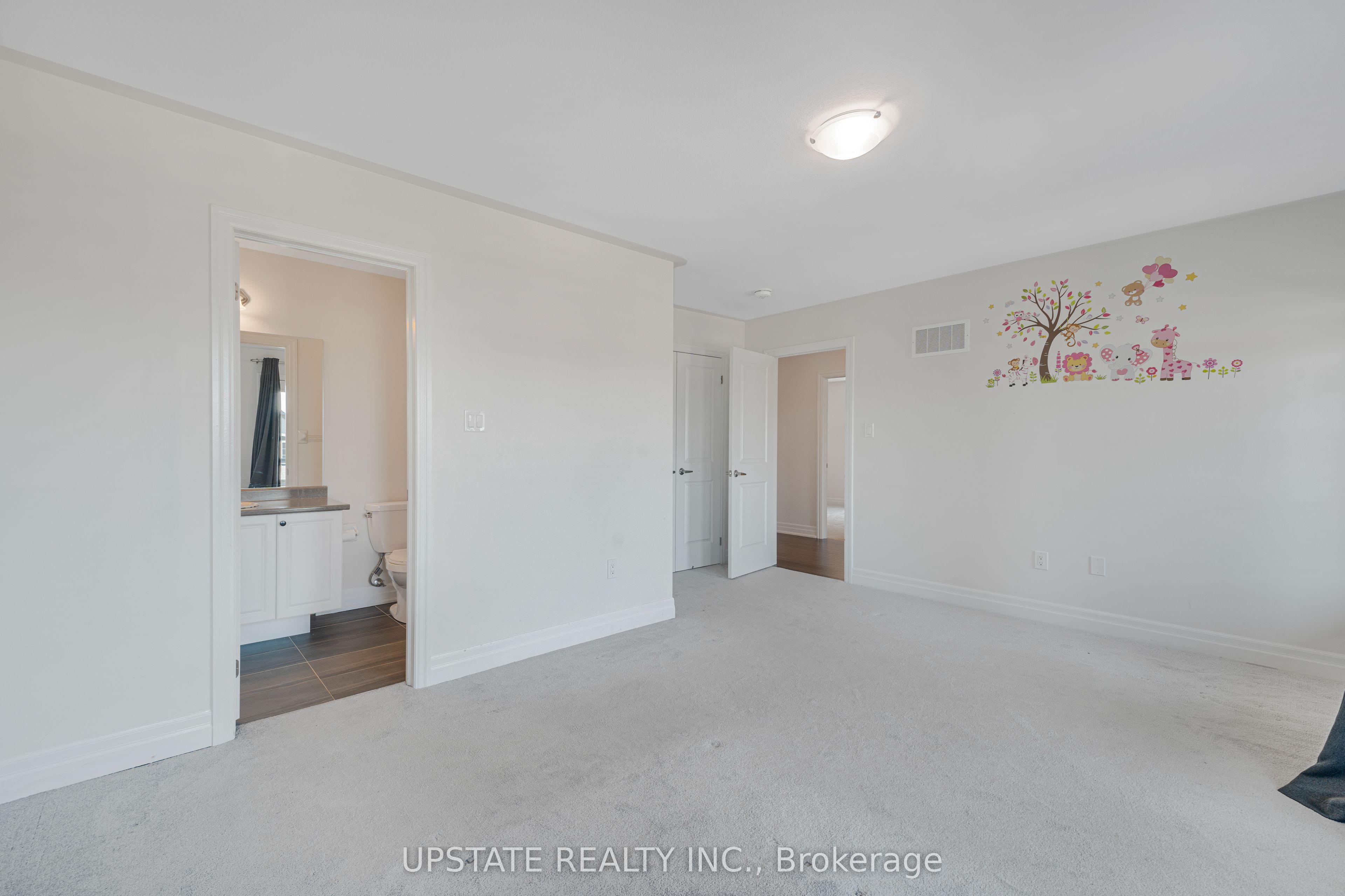 9218 White Oak Avenue N Property Photo 30