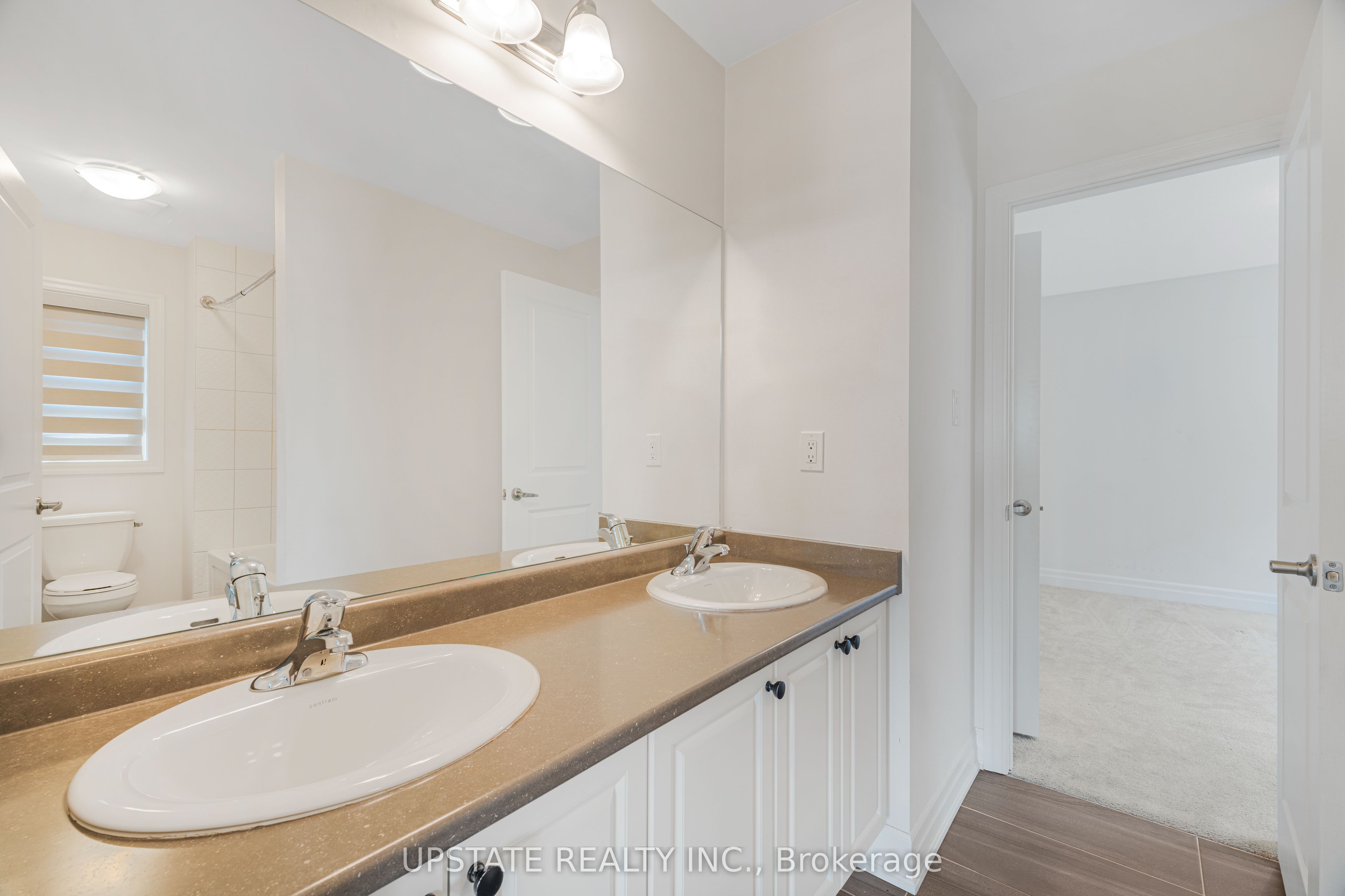 9218 White Oak Avenue N Property Photo 35