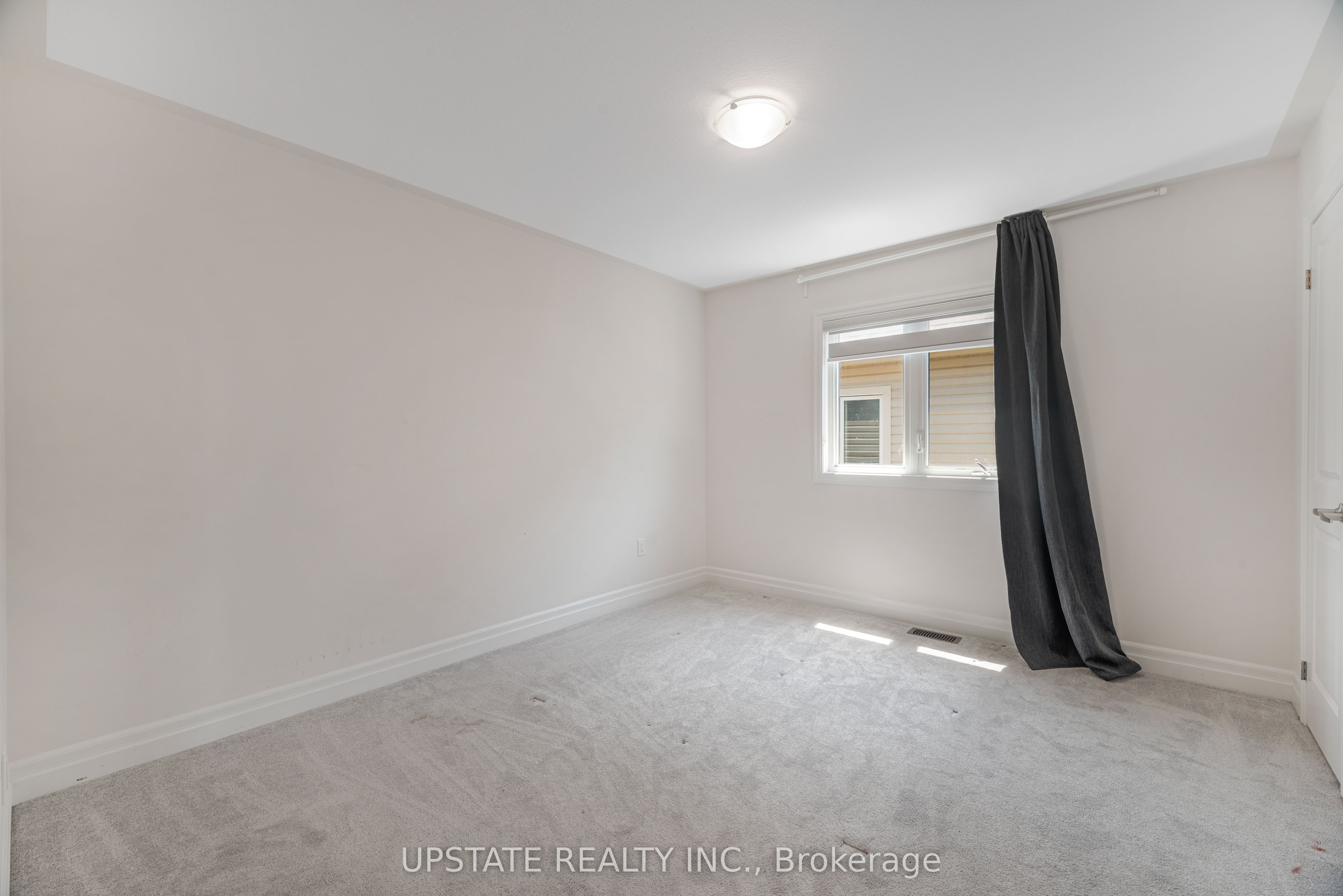 9218 White Oak Avenue N Property Photo 37