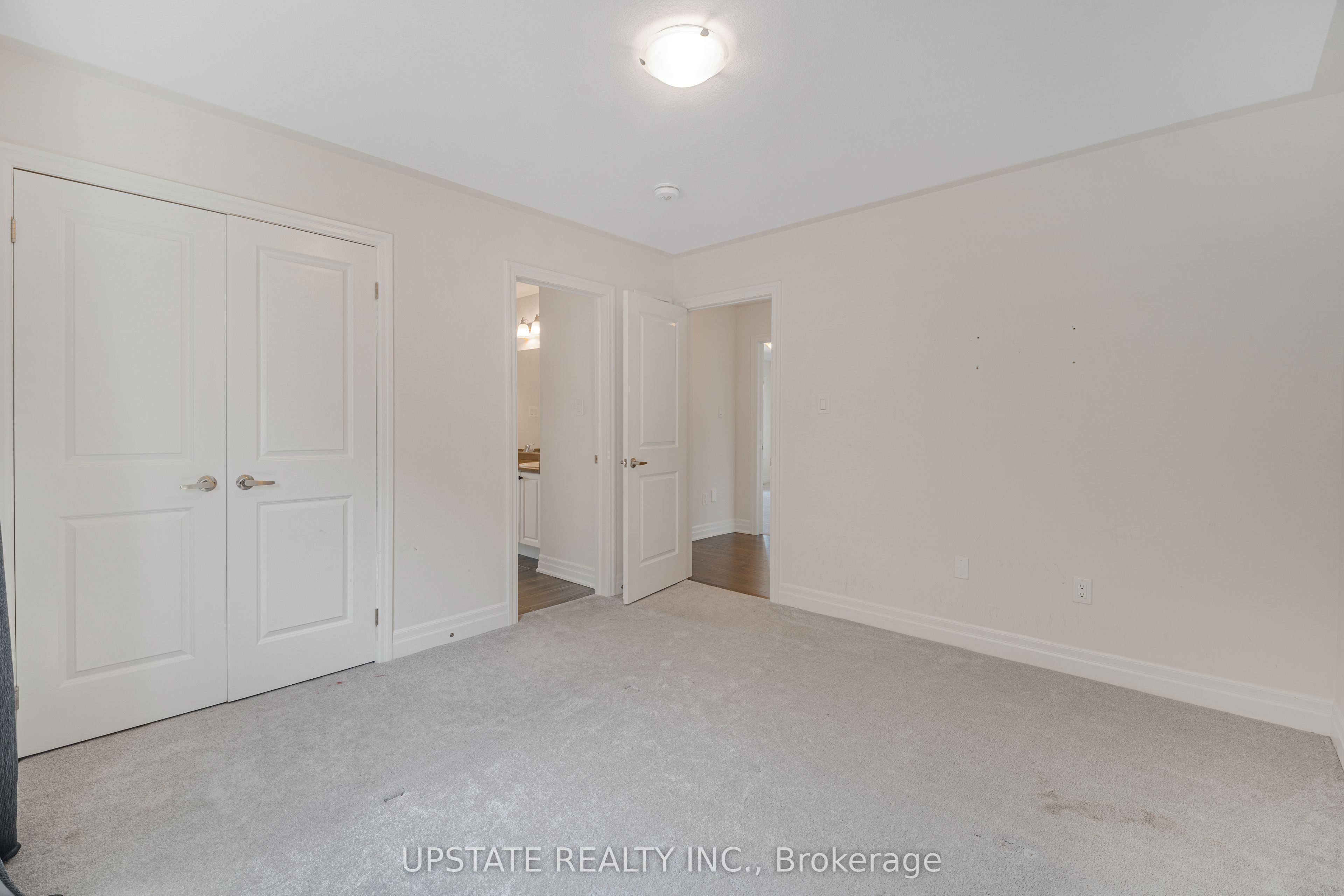 9218 White Oak Avenue N Property Photo 38