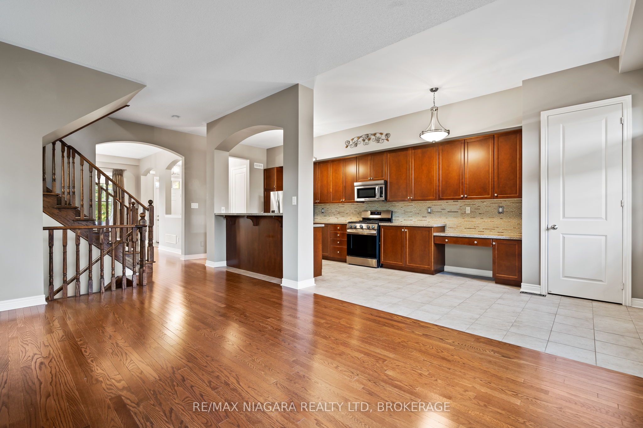 96 Garrison Village Drive Property Photo 14