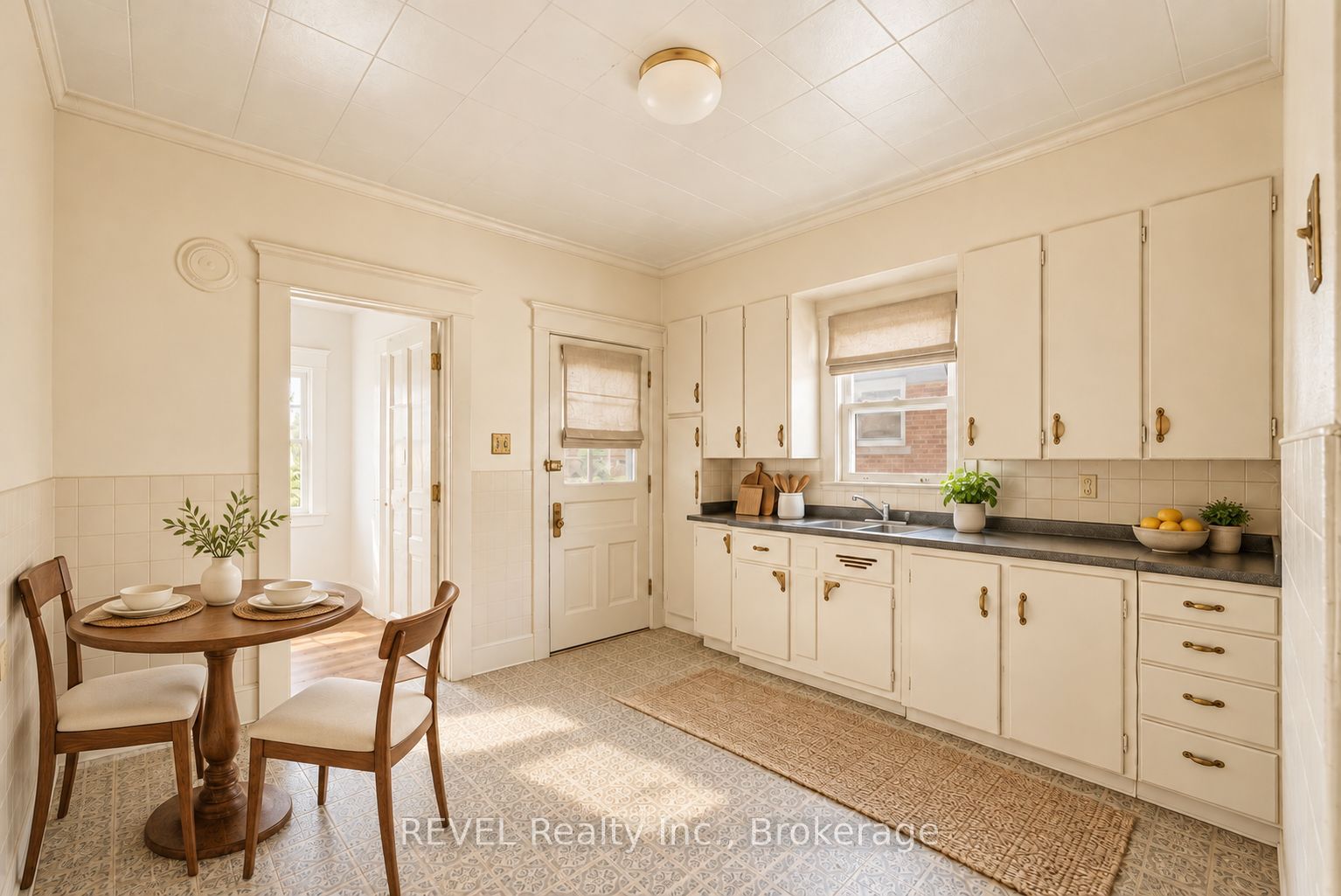 63 Carleton Street S Property Photo 32