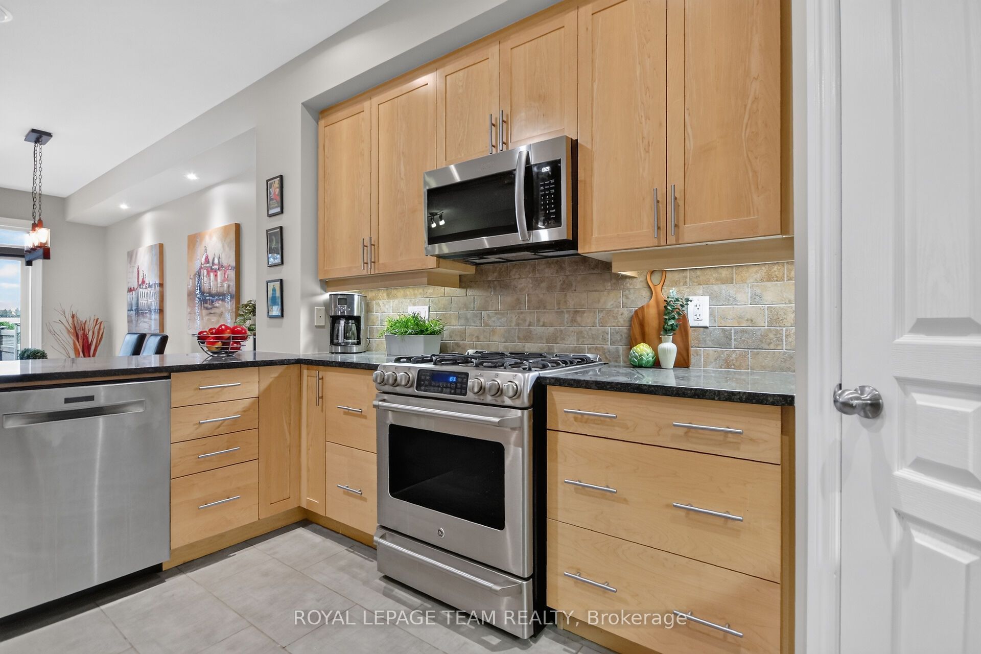 166 Mattingly Way Property Photo 13