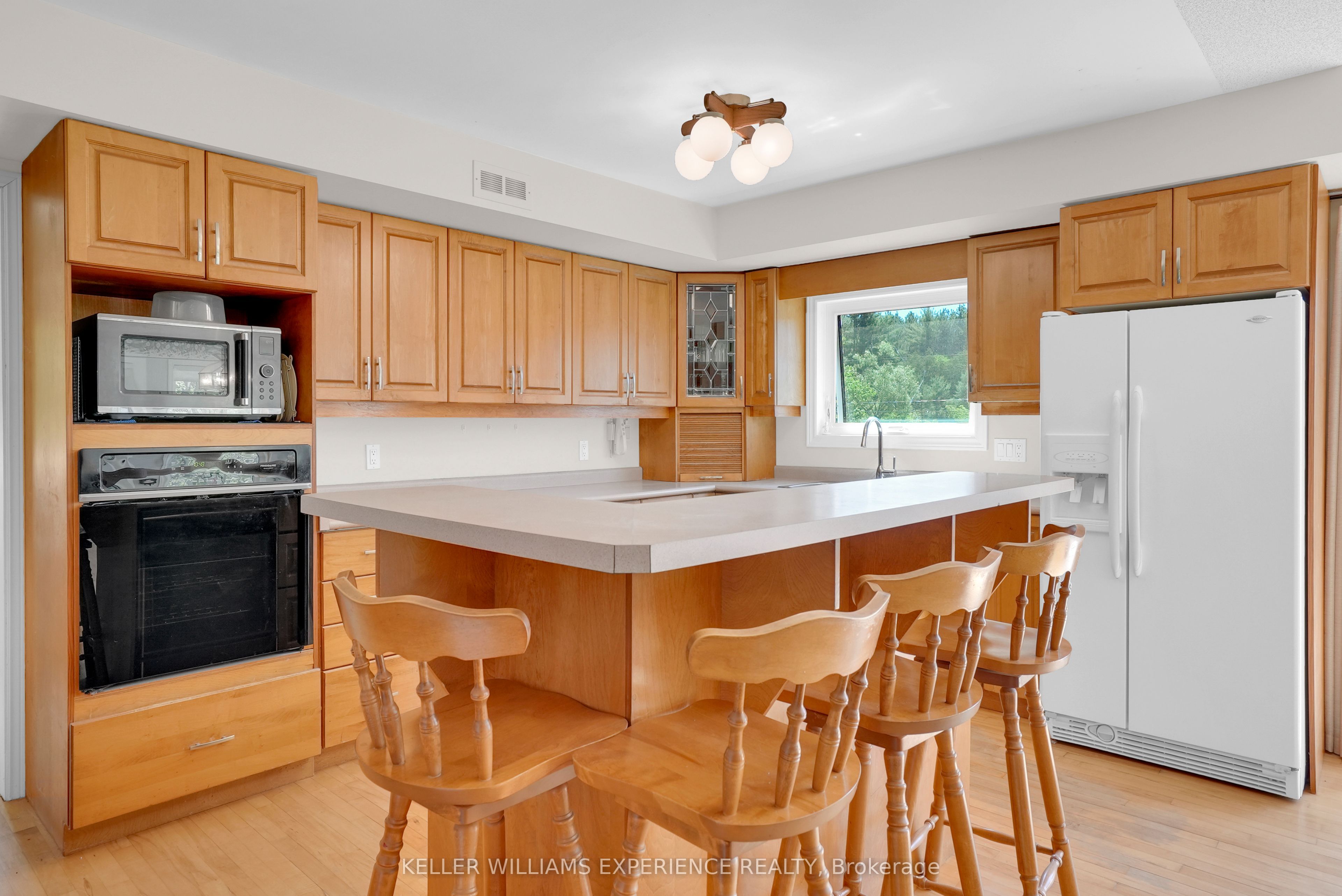 203 Santas Village Road Property Photo 8