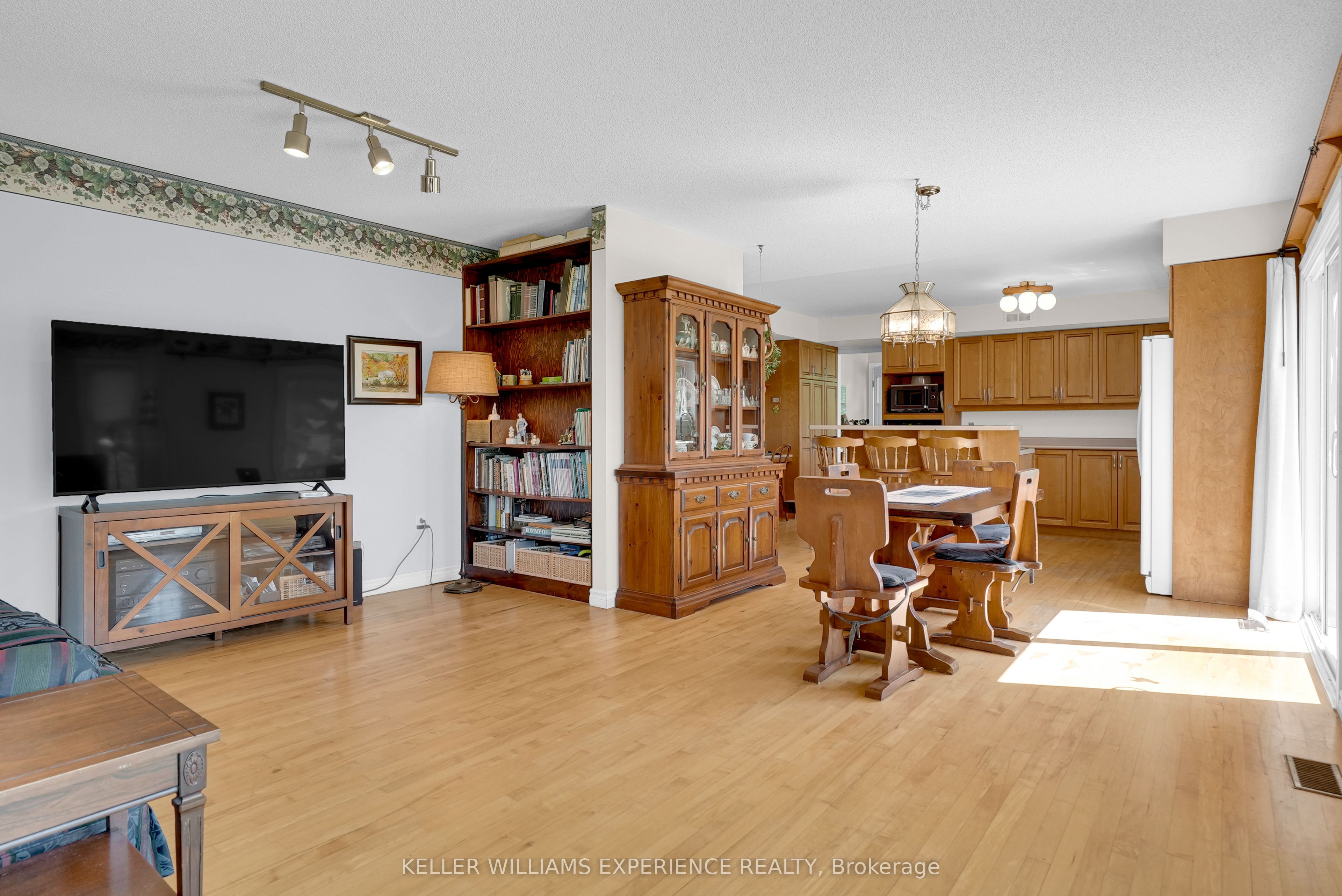 203 Santas Village Road Property Photo 14